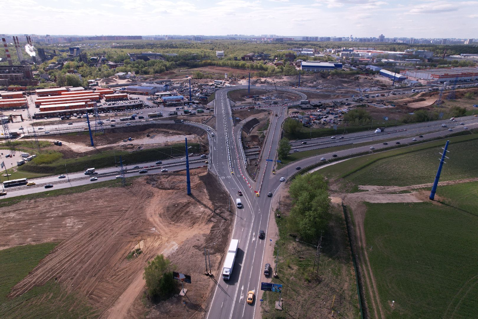 видео с коптера, дороги подмосковья, развязка каширского и володарского шоссе,