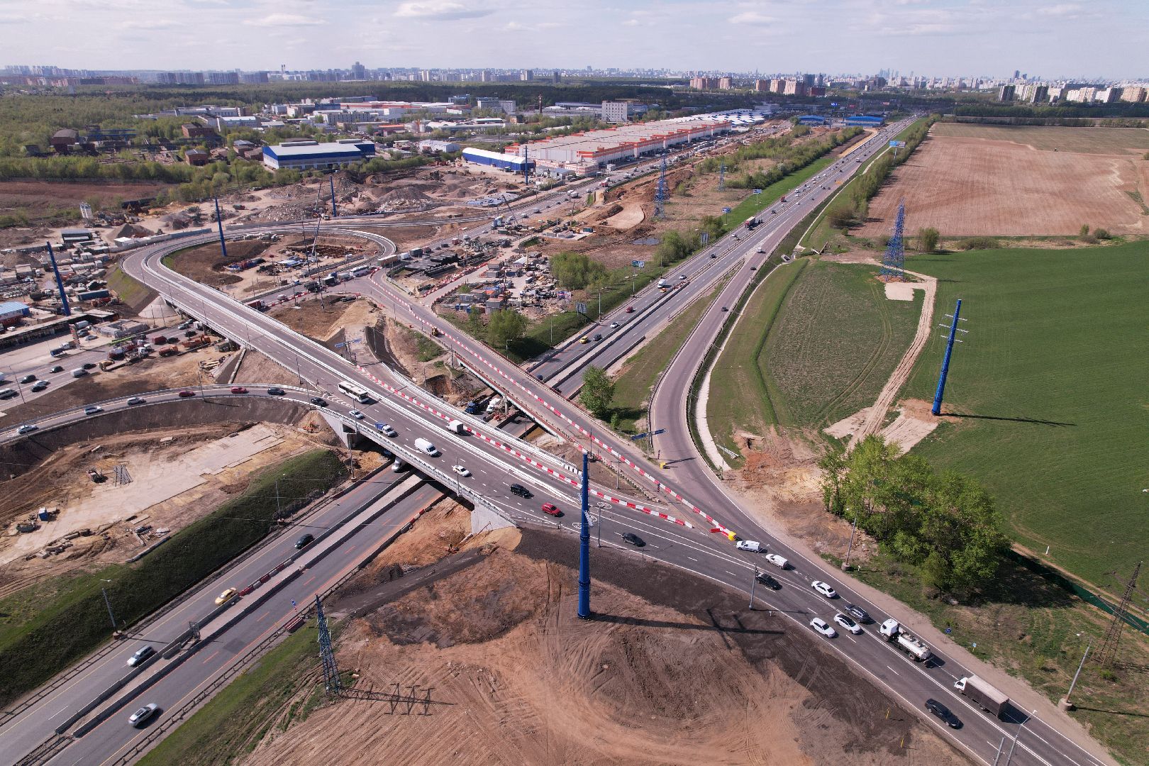 видео с коптера, дороги подмосковья, развязка каширского и володарского шоссе,