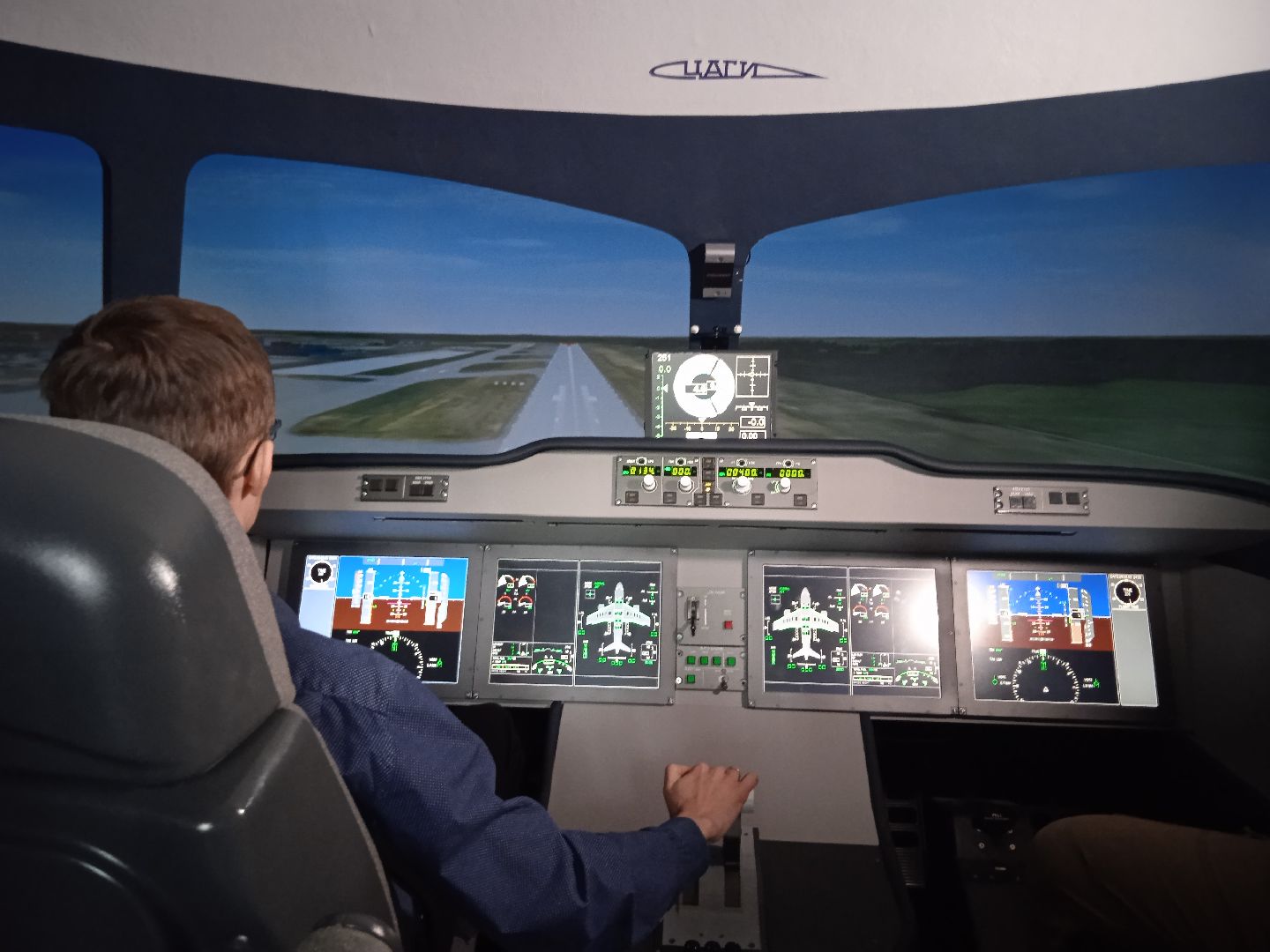 ЦАГИ, пилотажные, стенды, день, прессы, самолёты, испытания