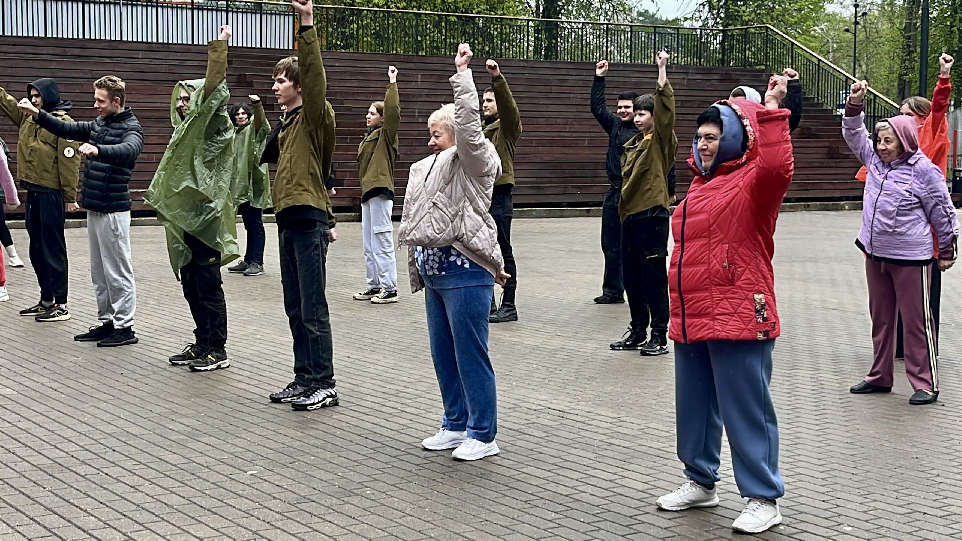 наро-фоминск, наро-фоминский городской округ, молодежный центр наро-фоминска, зарядка героя, центральный парк наро-фоминска, первомай,