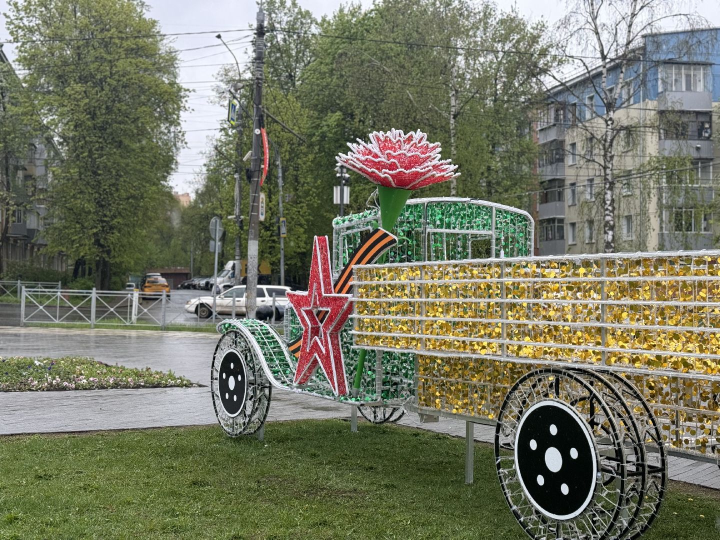 украсили город,  80 - летие победы, 9 мая, ленинский городской округ,