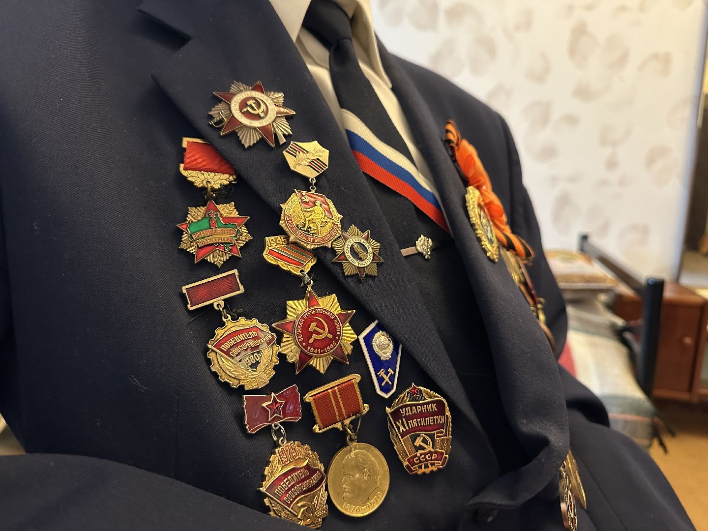 ветеран великой отечественной войны, памятная табличка, пушкино, Пушкинский городской округ,