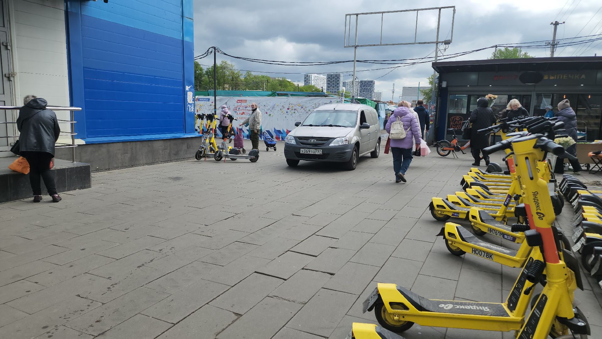 люберцы, глава городского округа люберцы владимир волков, встреча с населением, обращение жителей, благоуствойство,