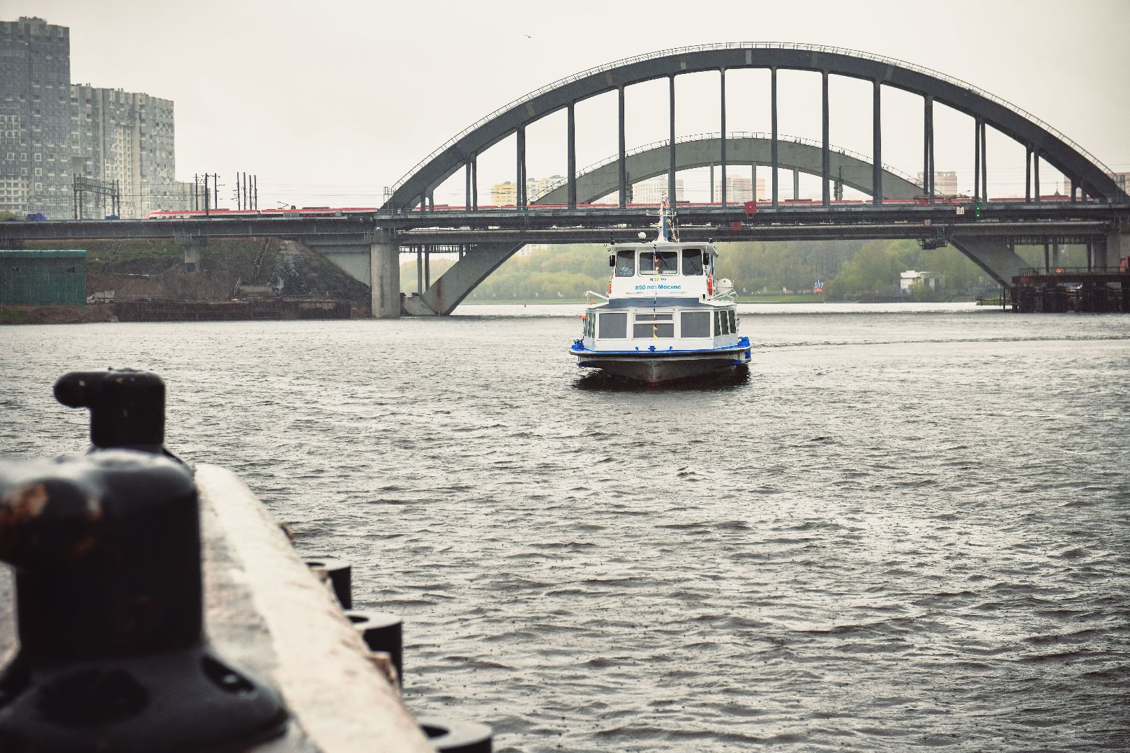 река, навигация, теплоход,