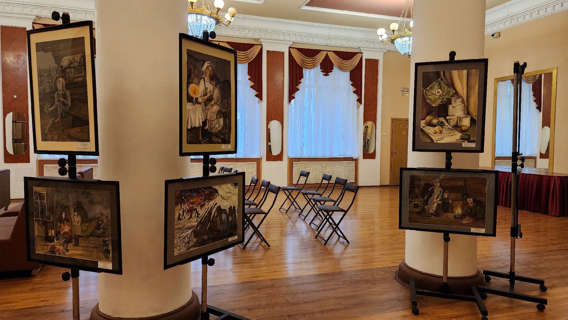 пушкино,  экспозиция, великая отечественная война, 80-летие великой победы, картины, художественная выставка, художественная школа, патриотизм, история,