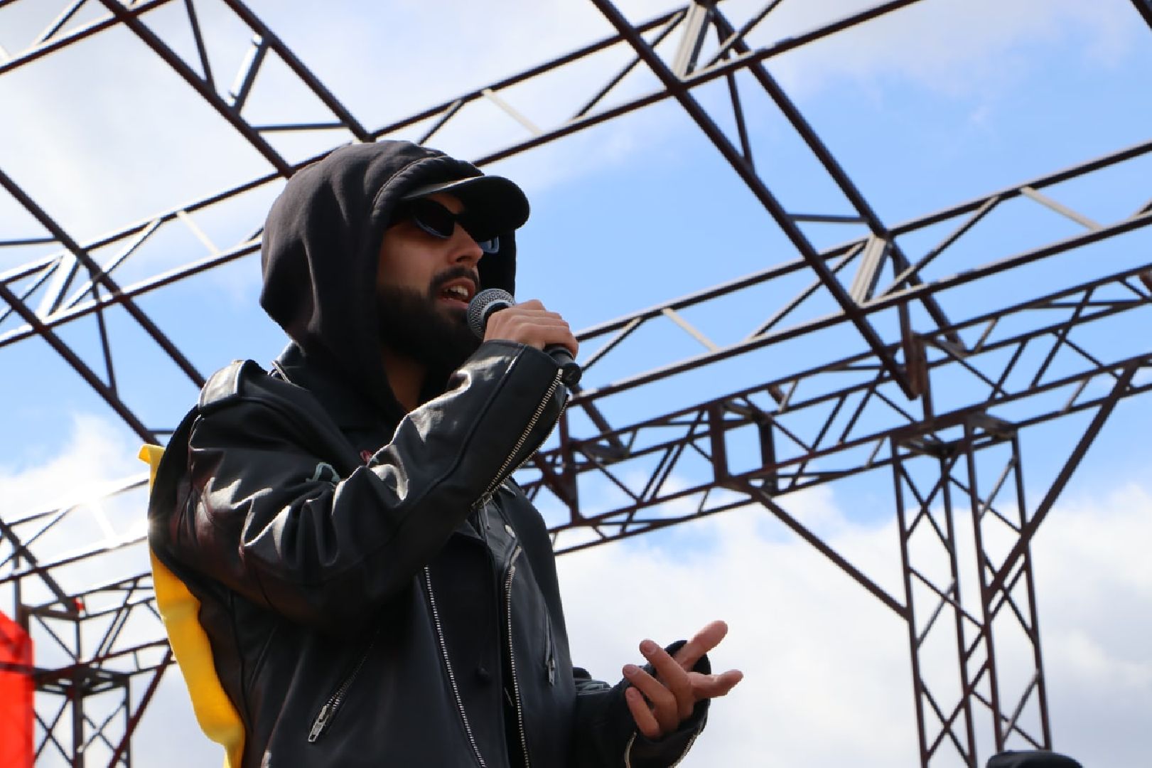 Серебряные Пруды, парк, на одной волне