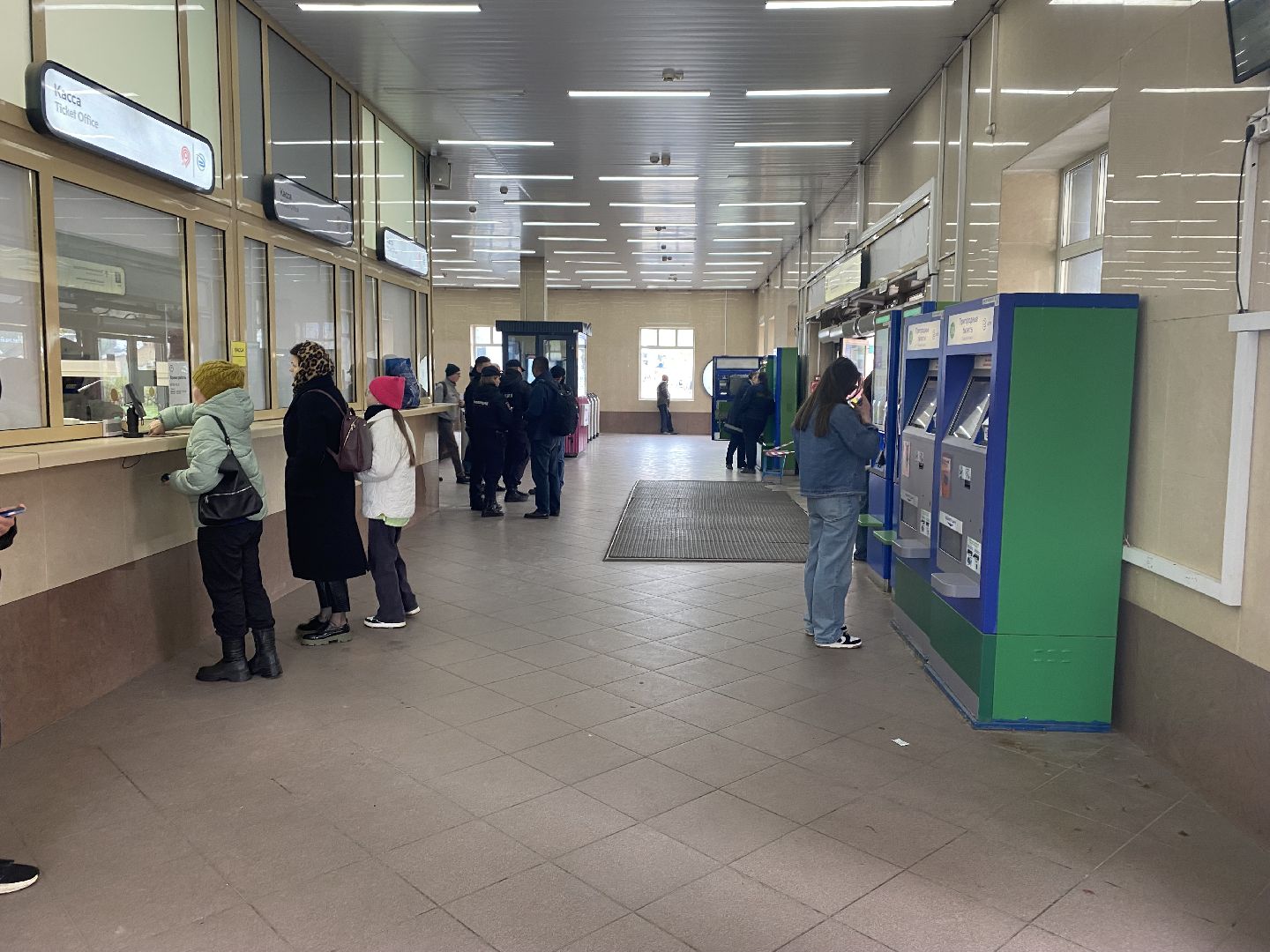 Снегопад , Сбой расписания работы поездов ,