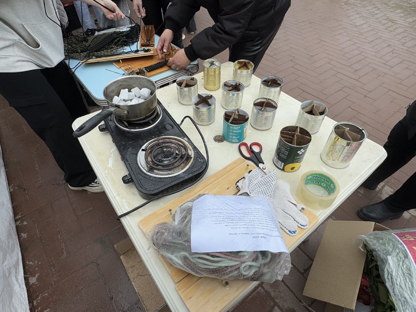 фонд защита балашиха, мастер-класс по плетению браслетов выживания,