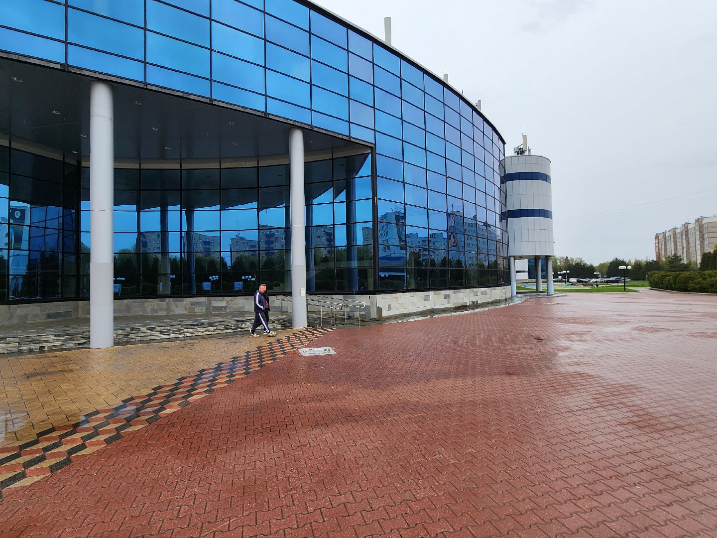 Чехов, всероссийская акция, Георгиевская ленточка, раздача ленточек, символ Победы, День Победы, юбилей, первенство России по боксу, Денис Лебедев, Александр Поветкин, братья Чудиновы, зам главы округа Виталий Шишкин,