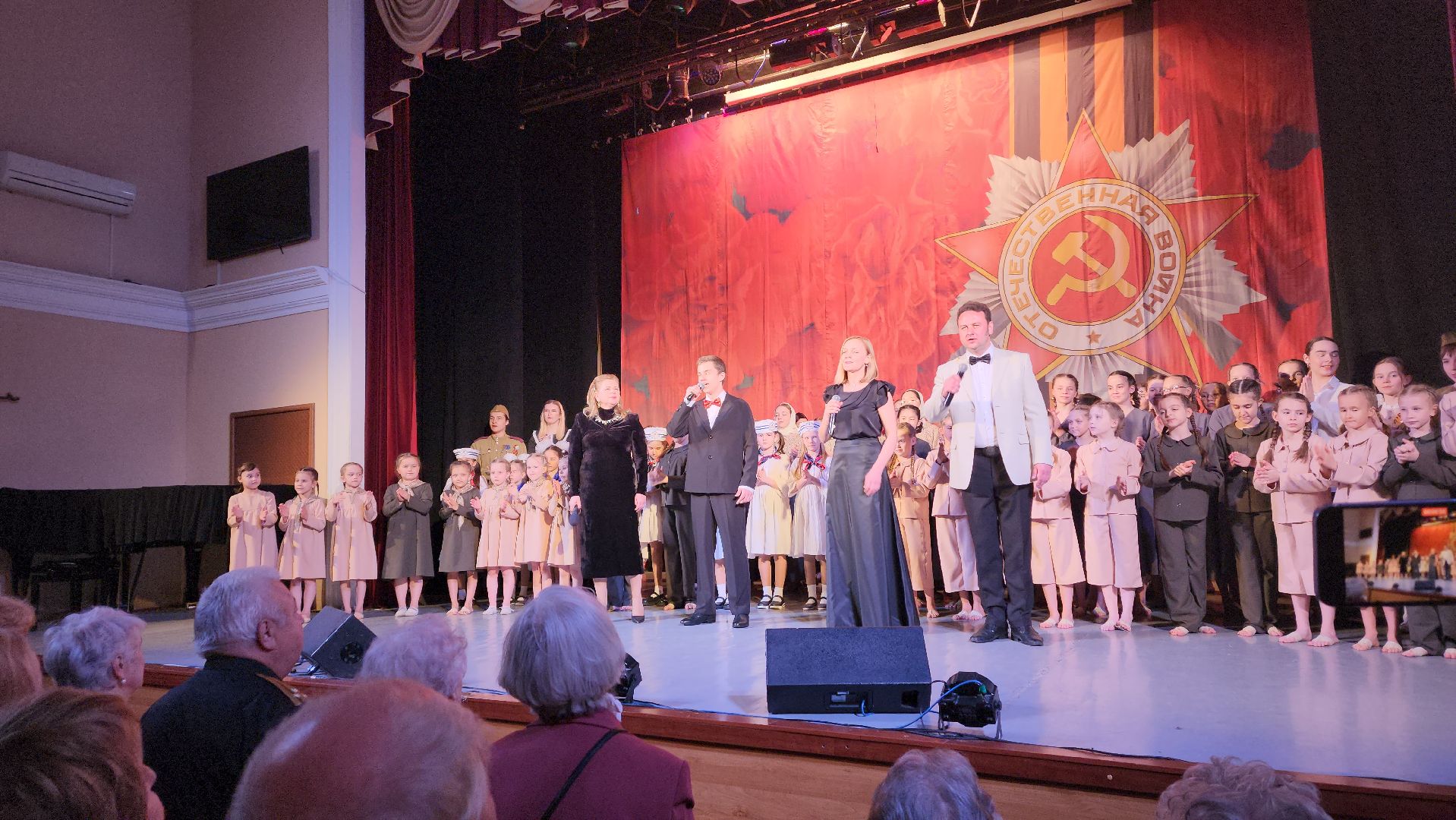 пушкино, концерт, 9 мая, день победы, творческие коллективы, творческие номера, ветераны, узники концлагерей, блокадники,