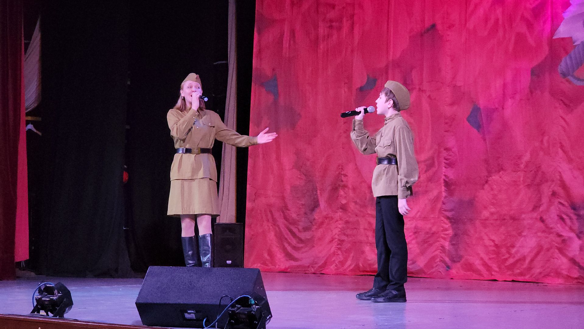 пушкино, концерт, 9 мая, день победы, творческие коллективы, творческие номера, ветераны, узники концлагерей, блокадники,