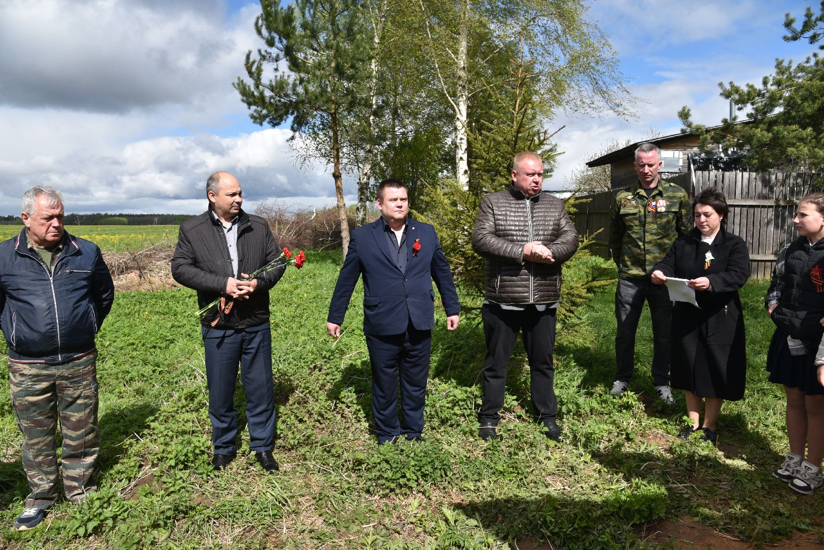 лотошино, день победы, великая отечественная война, братская могила,