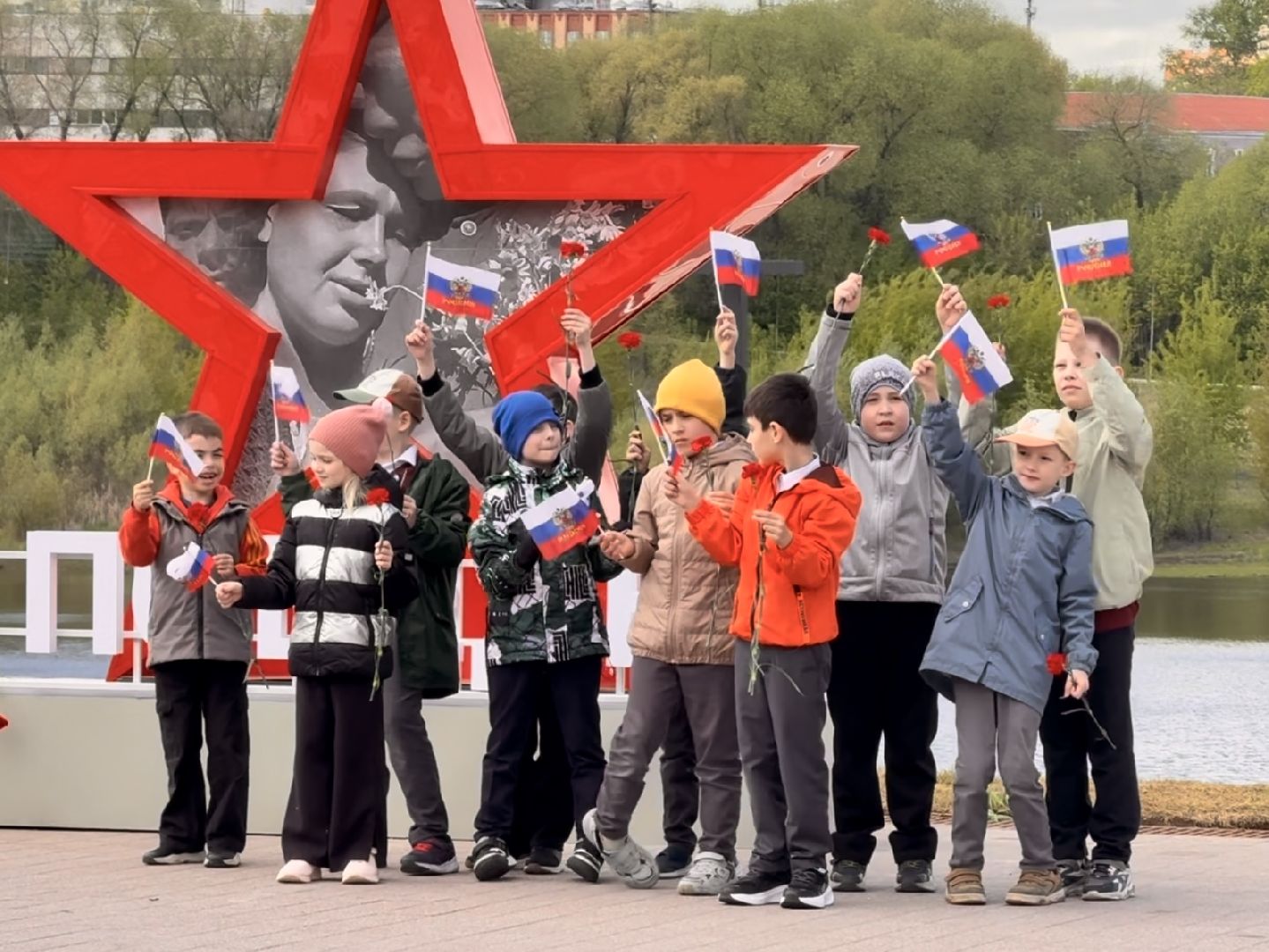 раменское , вечный огонь, Площадь победы, 9 мая, возложение цветов,