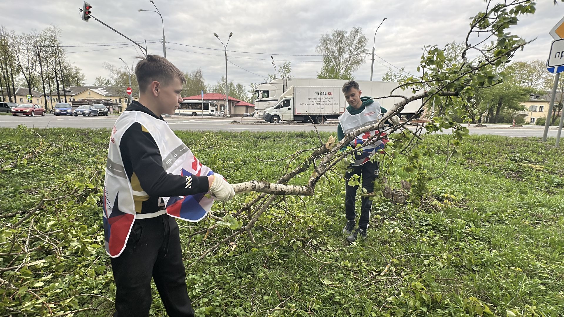 клин, общество, волонтеры подмосковья, жкх, ликвидация последствий снегопада,