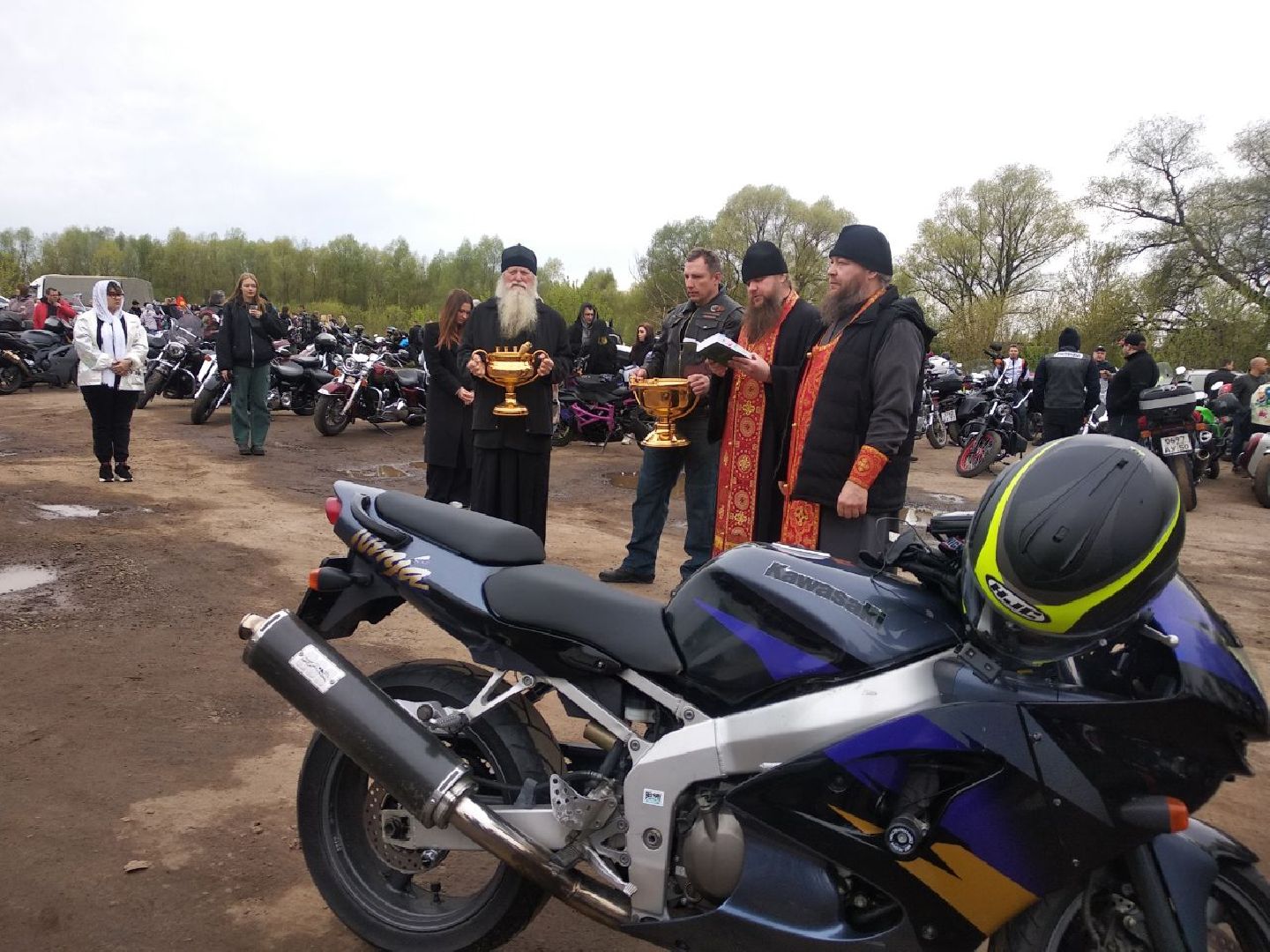 Дмитров, Ночные волки, Николо-Пешношский монастырь, мотосезон