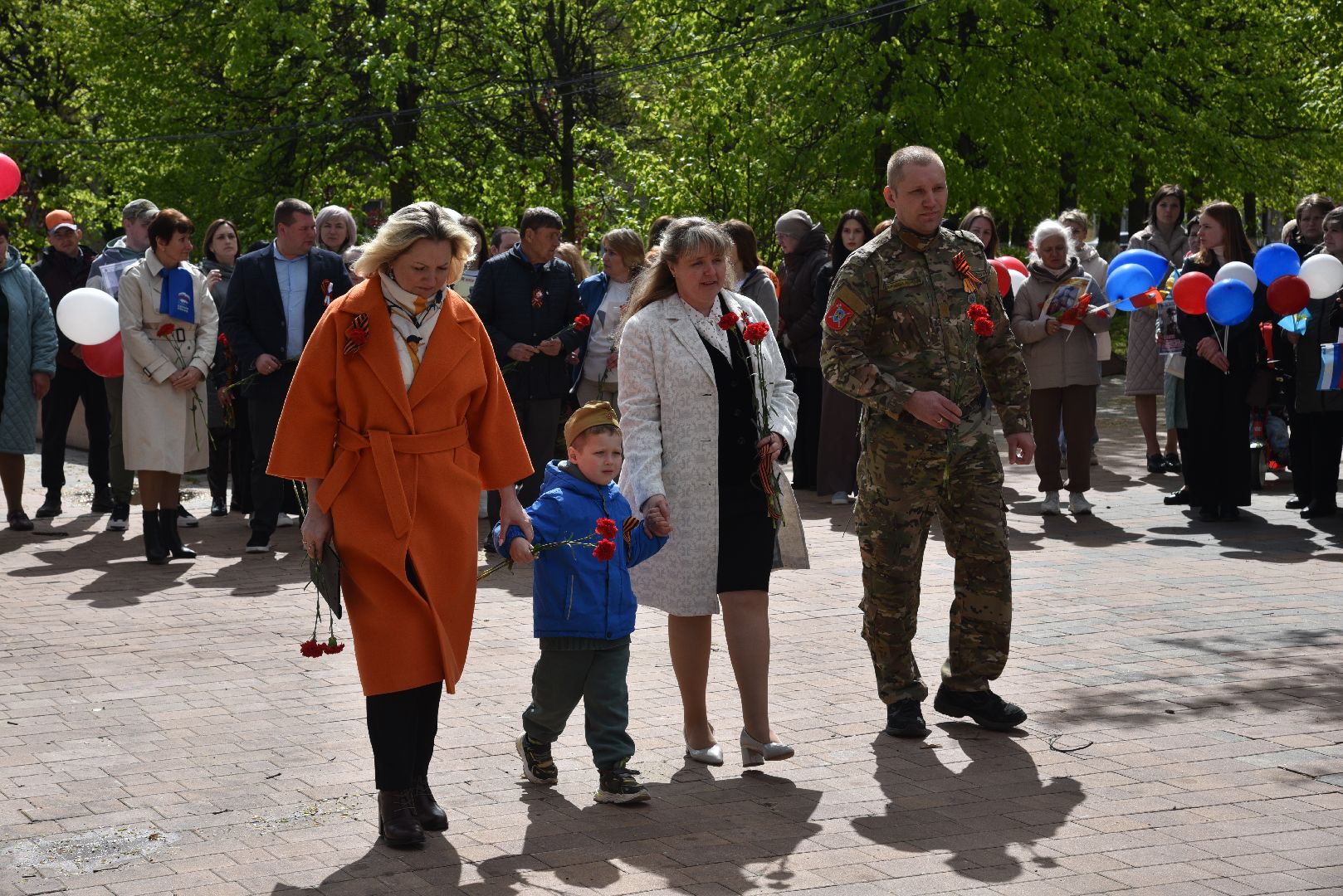 лотошино, день победы, вахта памяти, лотошинская школа 1,