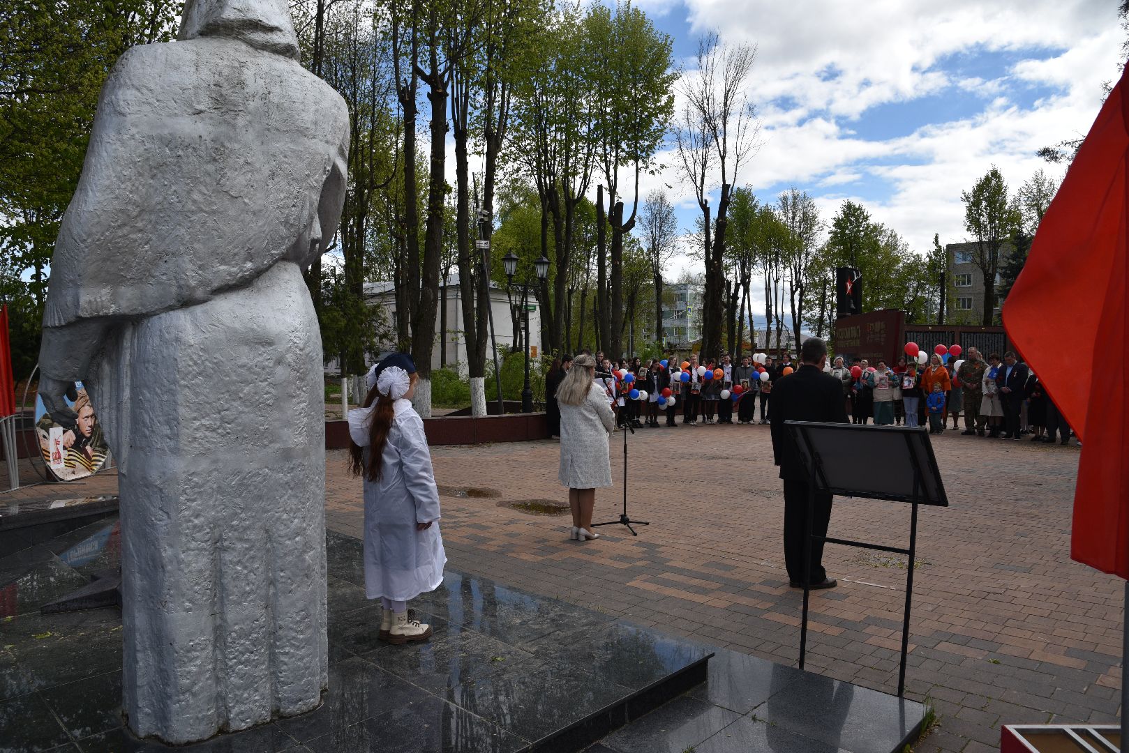 лотошино, день победы, вахта памяти, лотошинская школа 1,