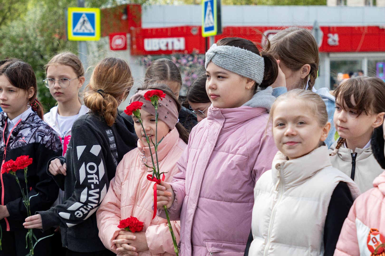общество, возложение цветов, звезда израненная, гимназия 4 лыткарино, 9 мая, патриотизм,