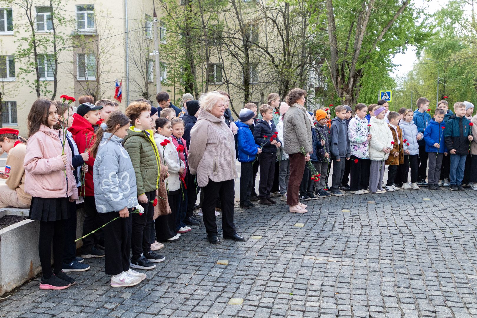 общество, возложение цветов, звезда израненная, гимназия 4 лыткарино, 9 мая, патриотизм,