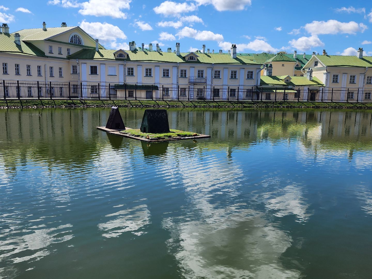 сергиев посад, белый пруд, огари, красные утки,