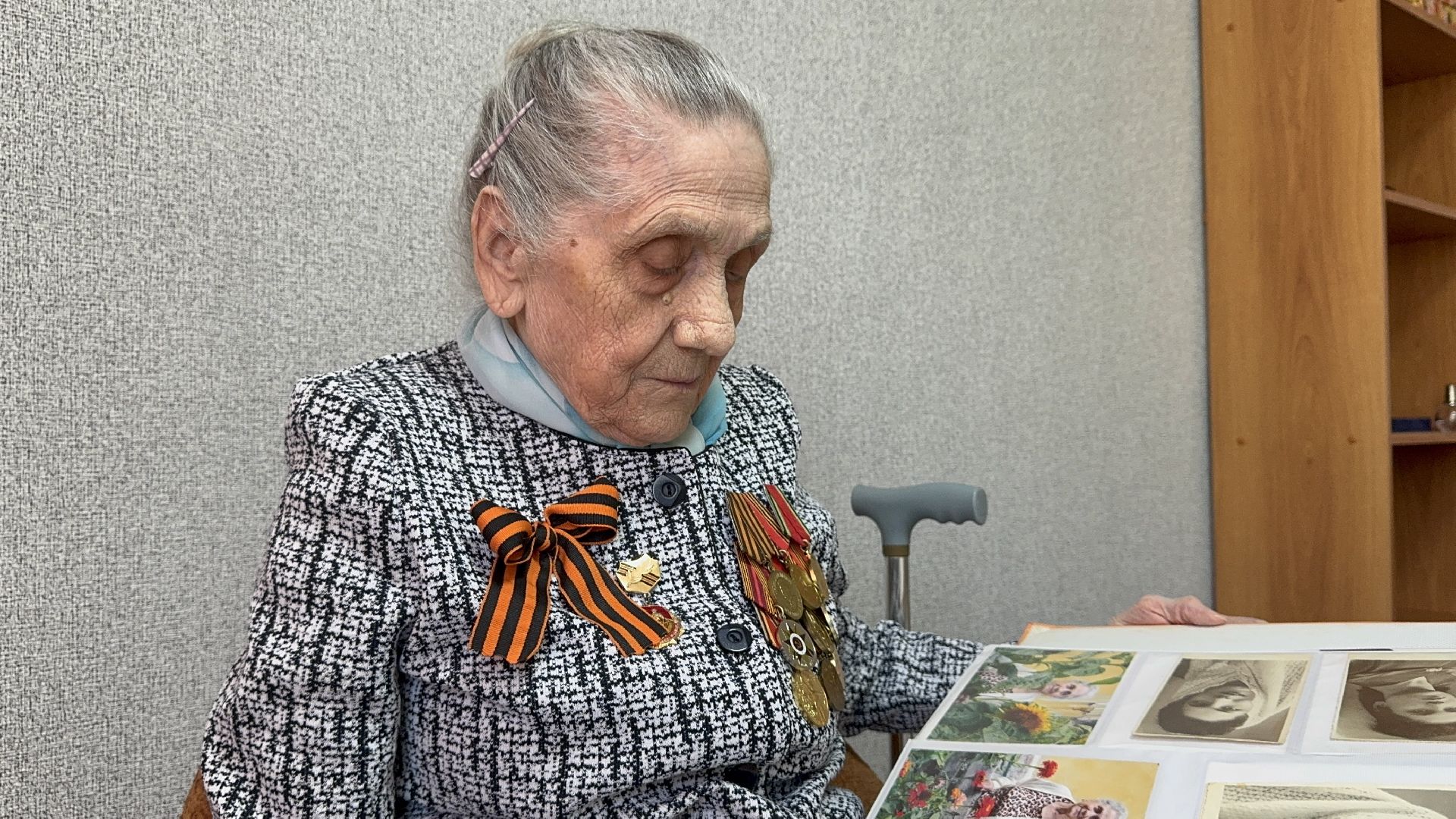 солнечногорск, ветеран, табличка ветерану, день победы,  праздник,