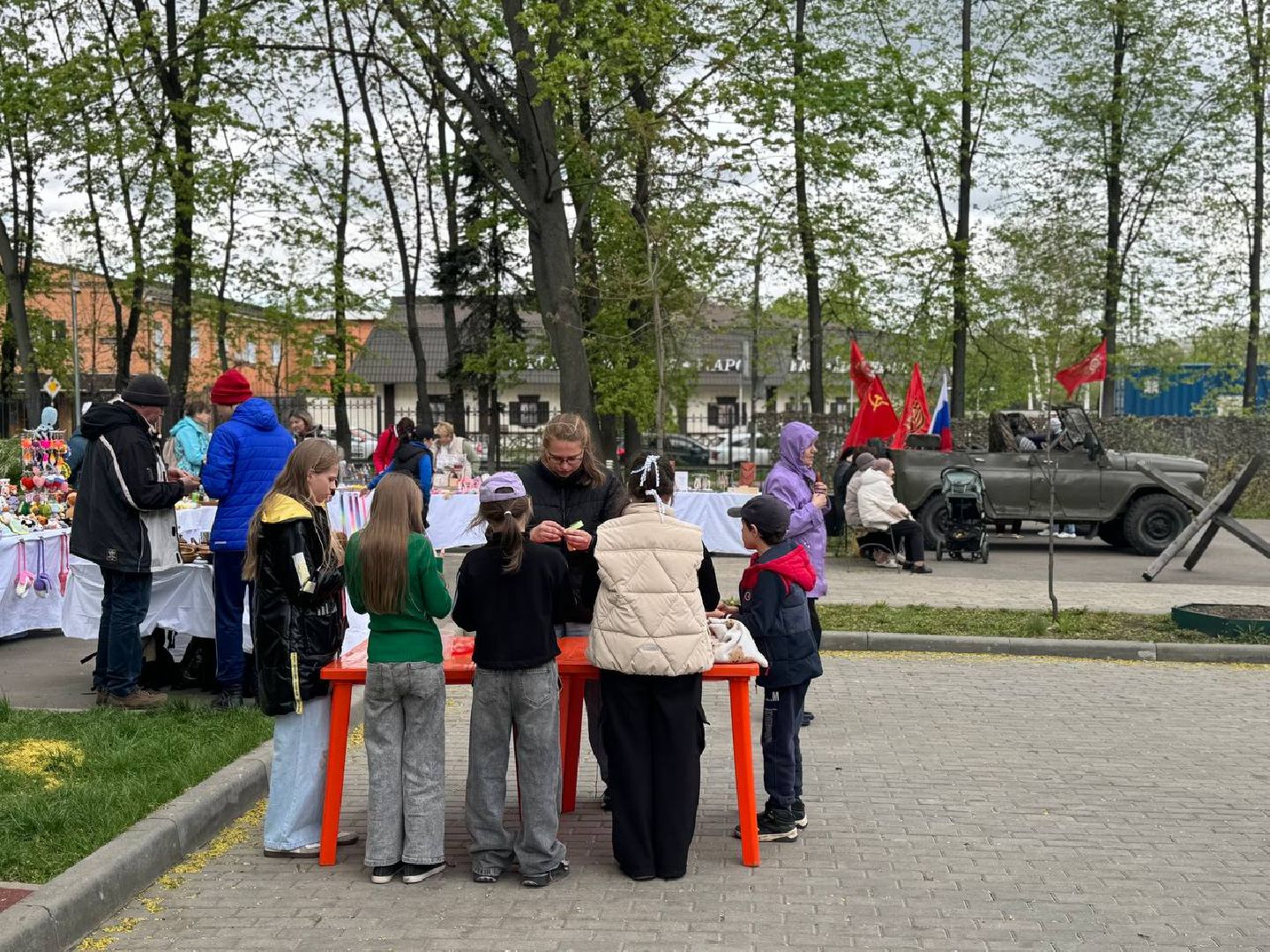 дк кучино, фотозона, автомобили,