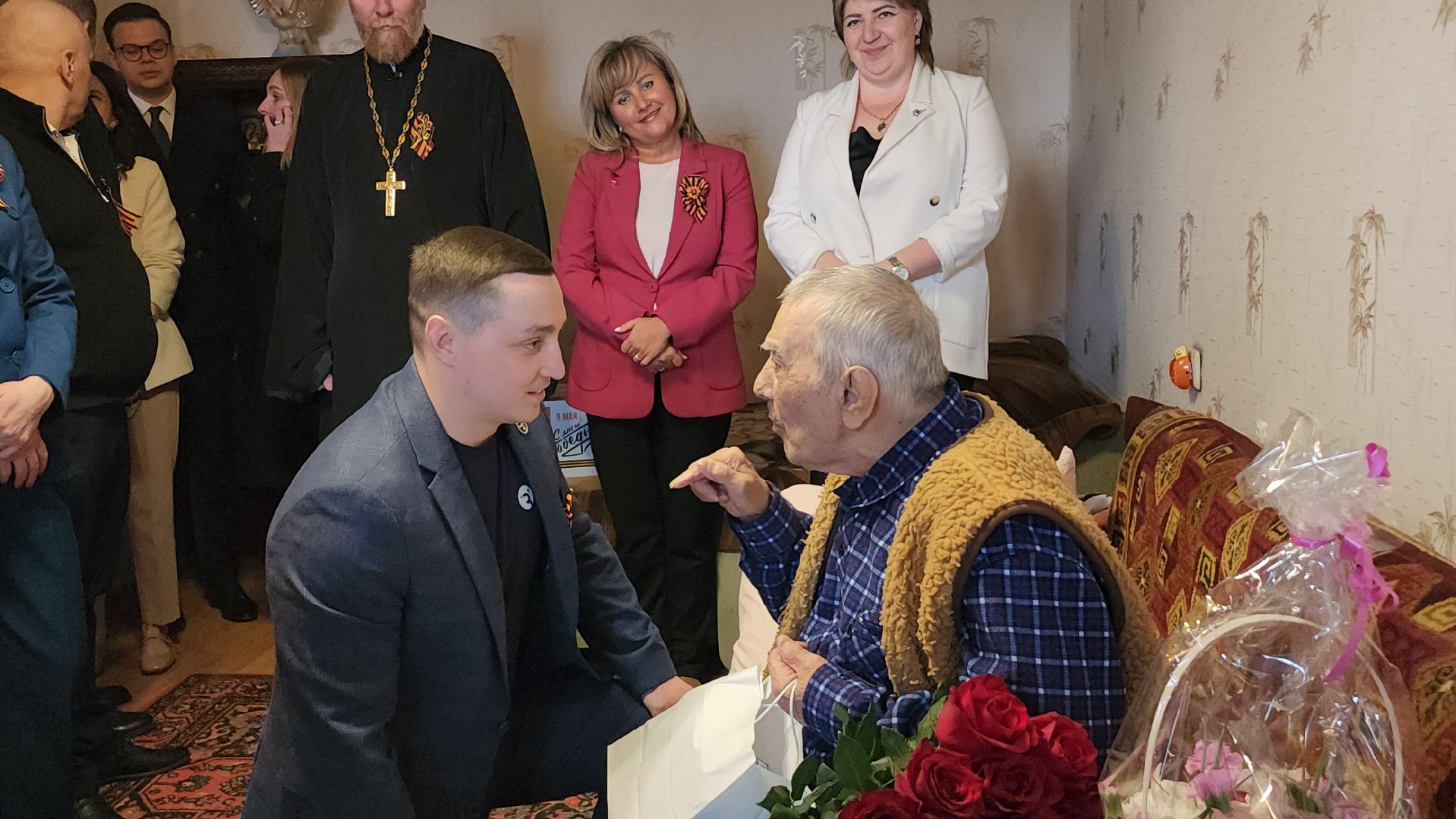 серпухов, московское шоссе, ветеран вов, почетный гражданин серпухова, день победы,