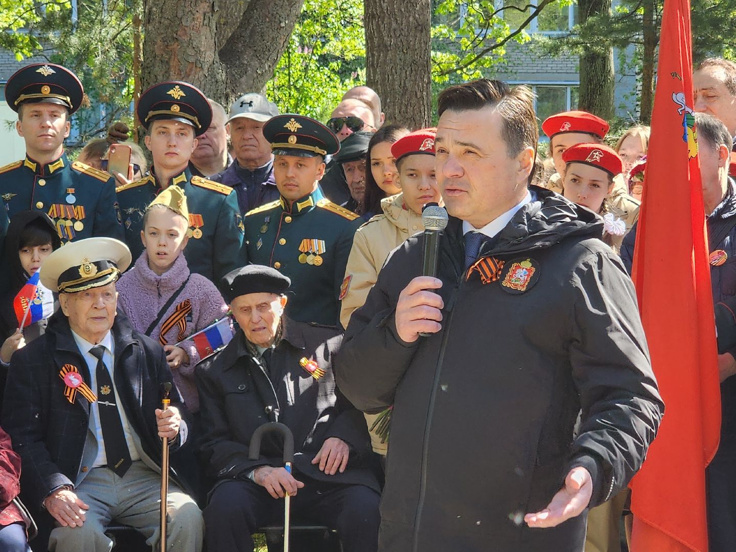 королёв, вечный огонь в юбилейном, открытие мемориала в королеве, губернатор московской области андрей воробьев,