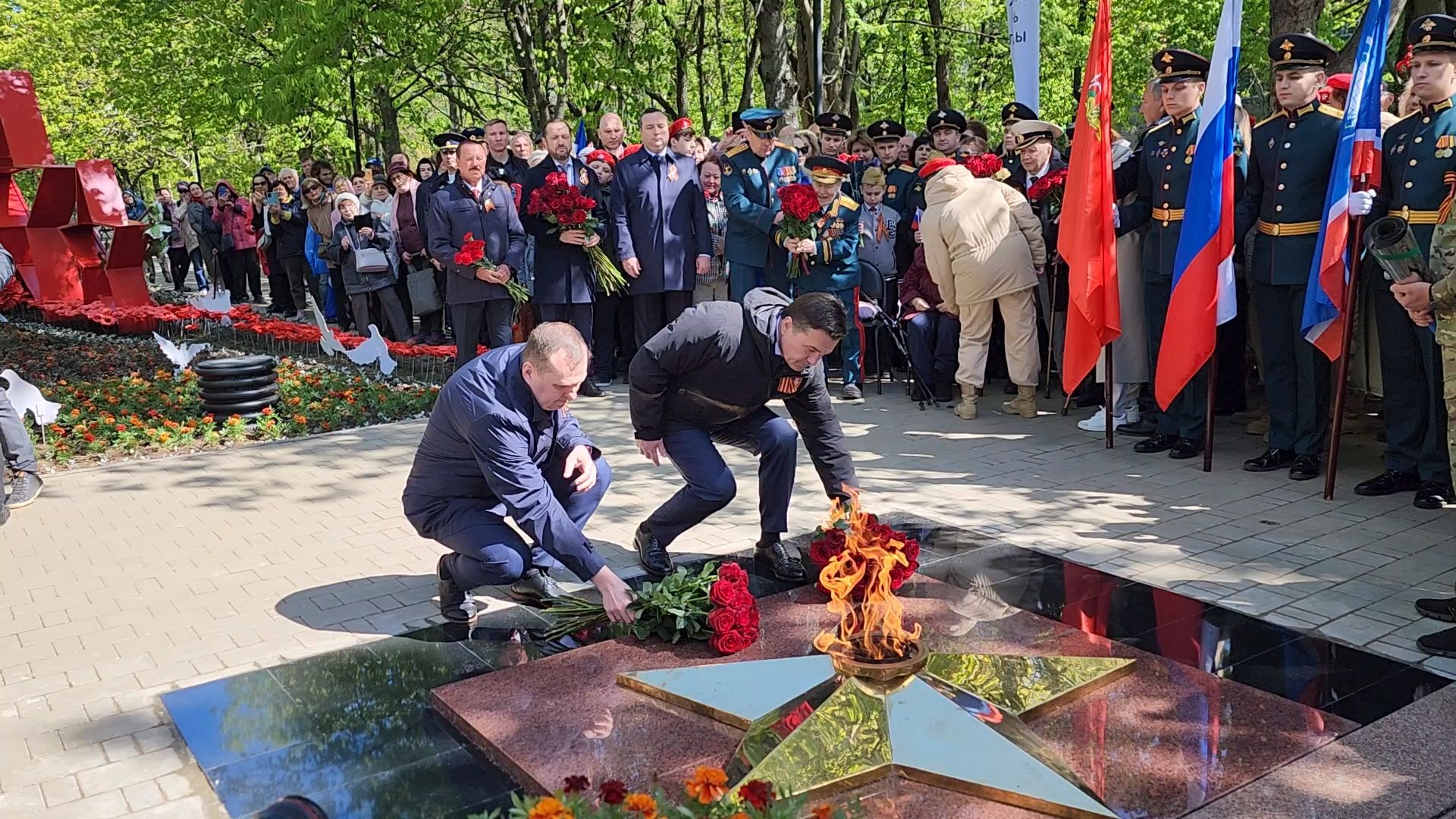 королёв, вечный огонь в юбилейном, открытие мемориала в королеве, губернатор московской области андрей воробьев,