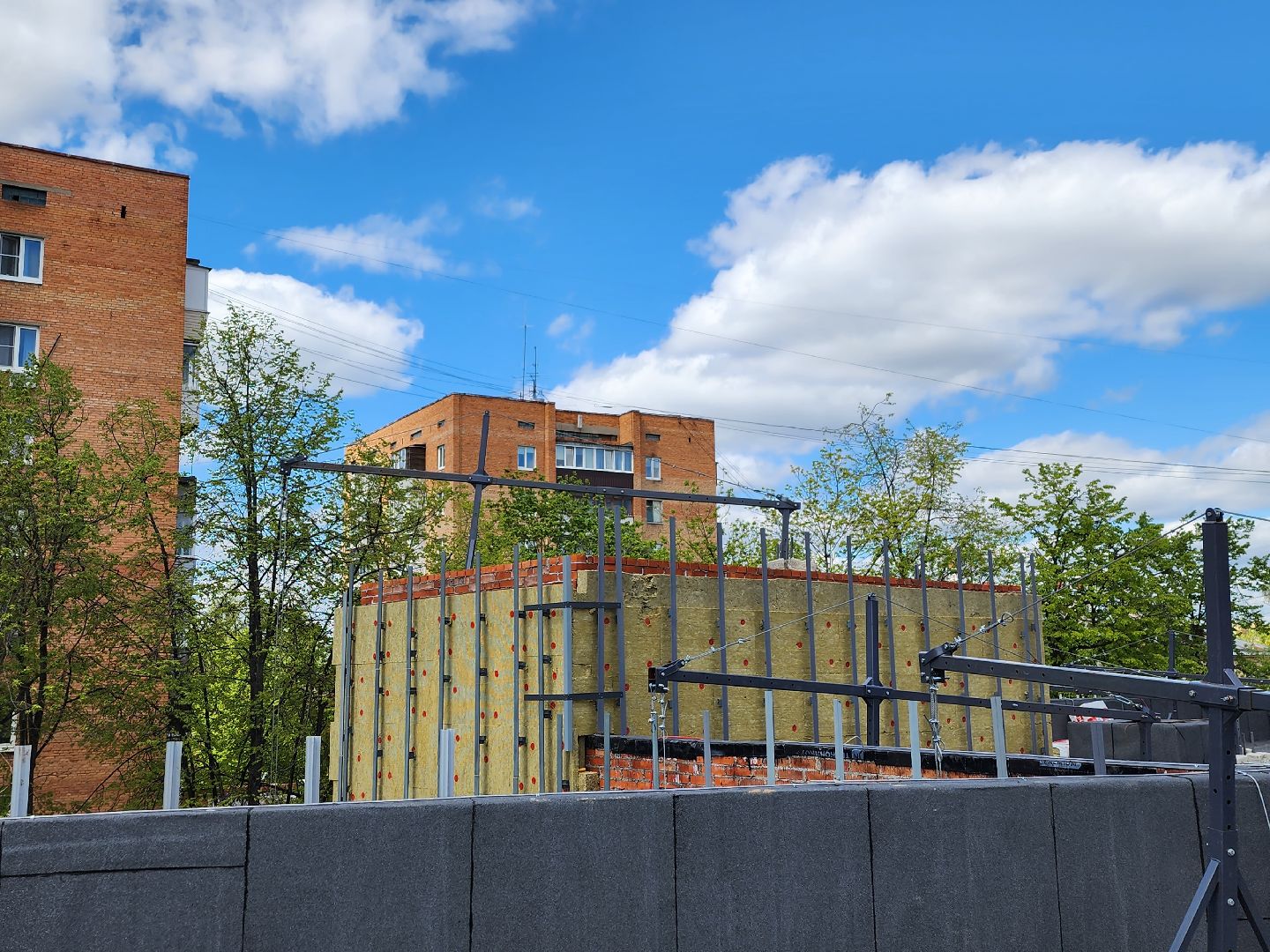 королёв, вертикалки, новая пристройка к школе в королеве, губернатор московской области,