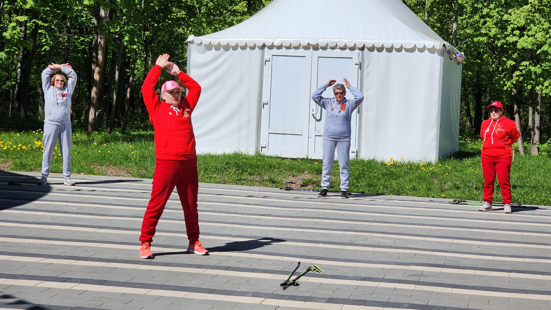 кашира, день победы, патриотическая акция, марш победы, скандинавская ходьба, активное долголетие,