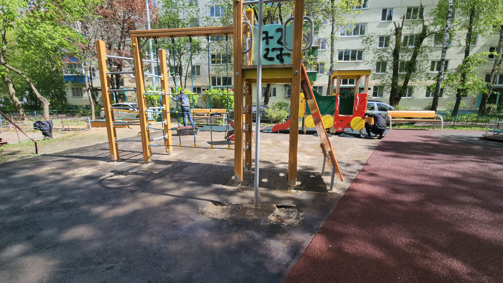 детская  площадка, резиновое покрытие, Лобня ,