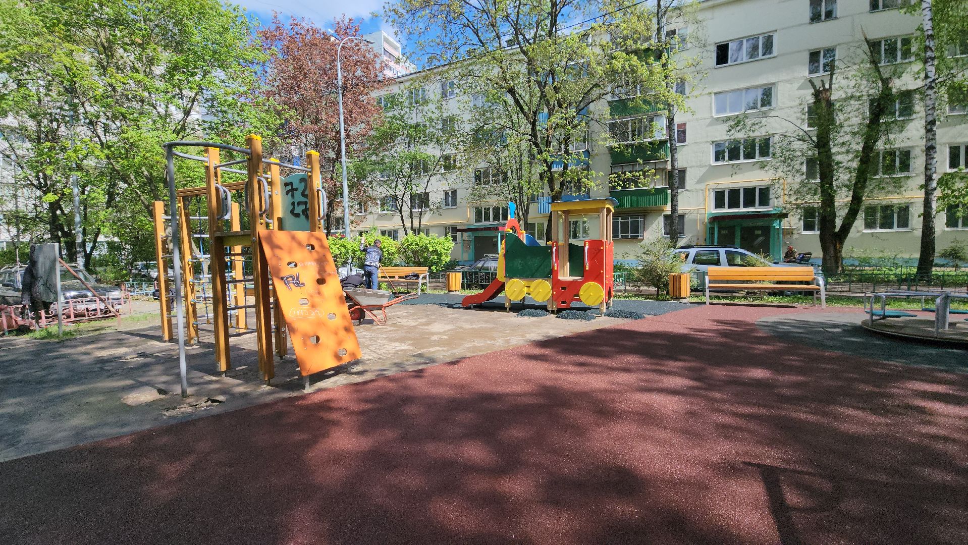 детская  площадка, резиновое покрытие, Лобня ,