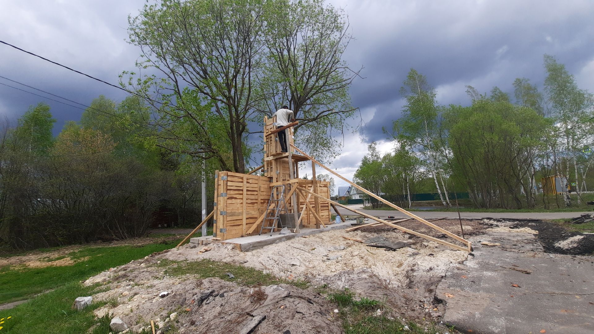 Шатура, Лузгарино, обелиск, ремонт