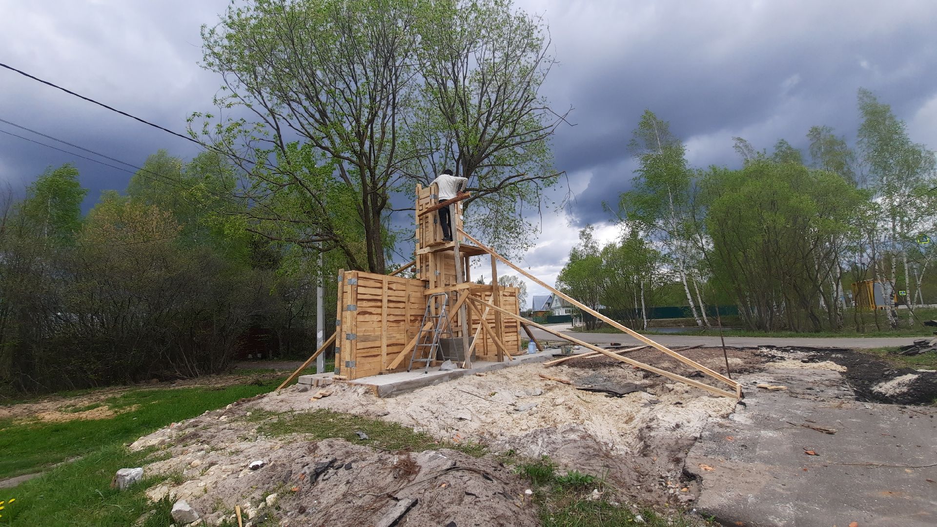 Шатура, Лузгарино, обелиск, ремонт