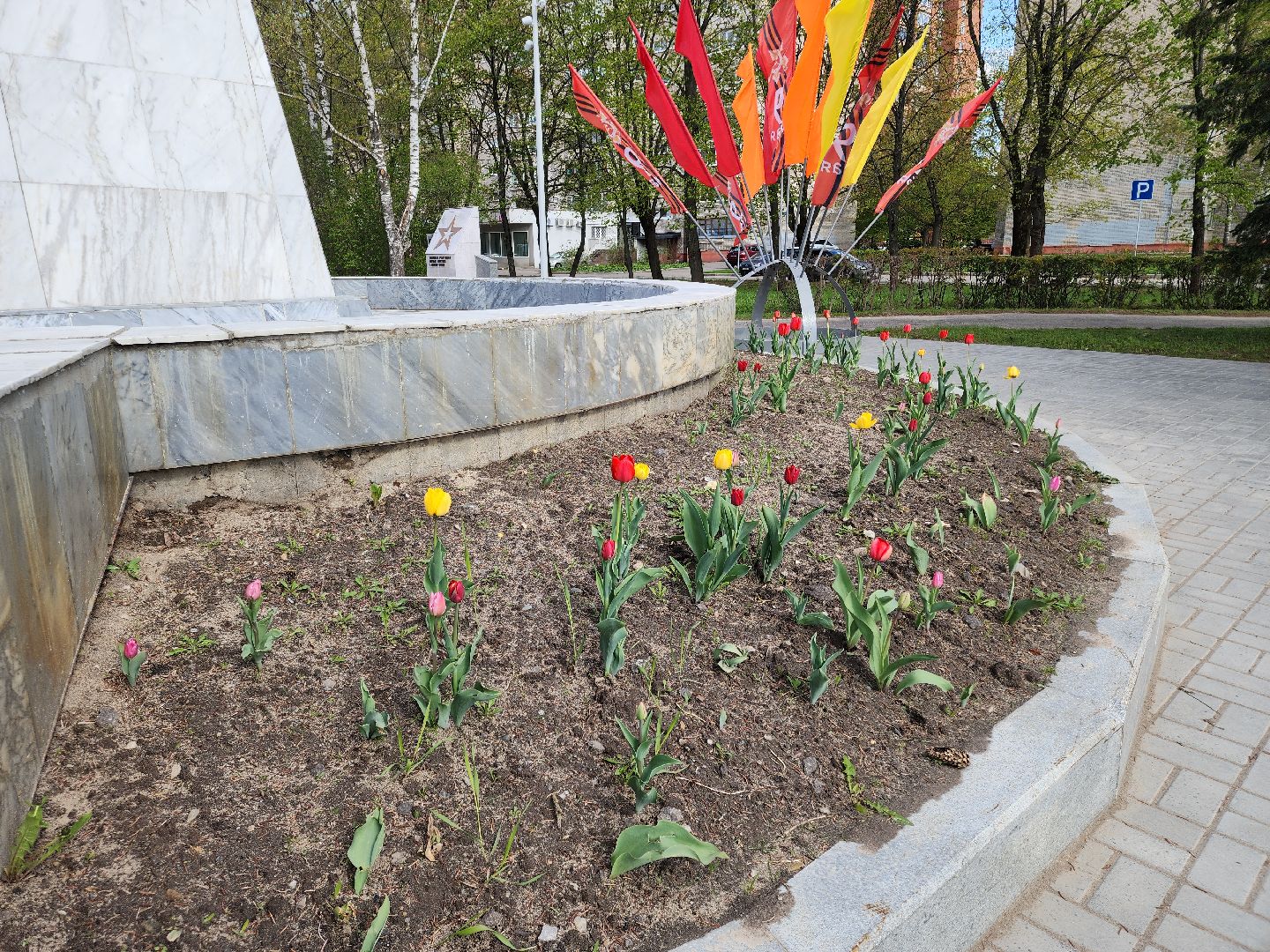 Черноголовка, 9 мая, Обелиск воинской славы,