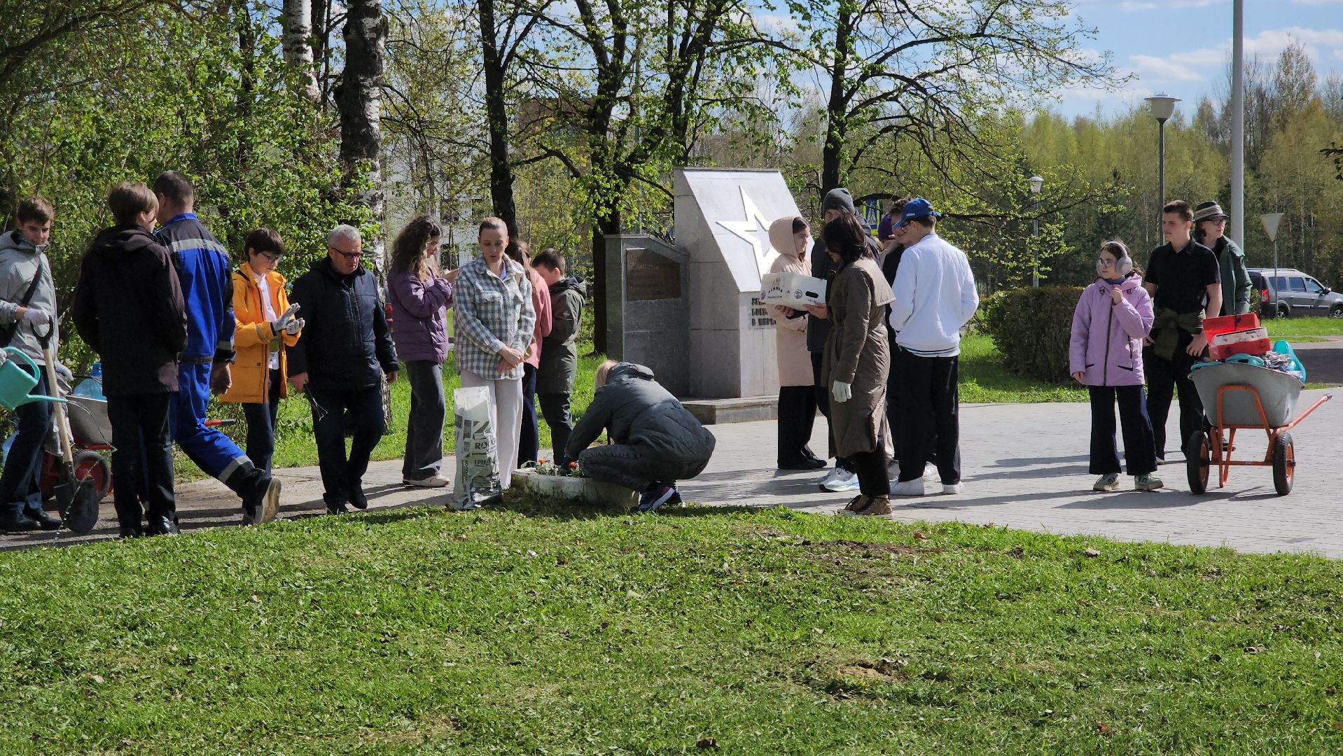 Черноголовка, 9 мая, Обелиск воинской славы,