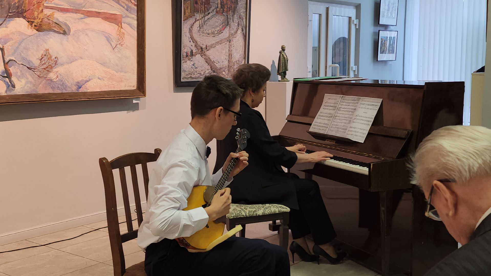 Концерт , 80 - летие победы, Лобня, художественная галерея,