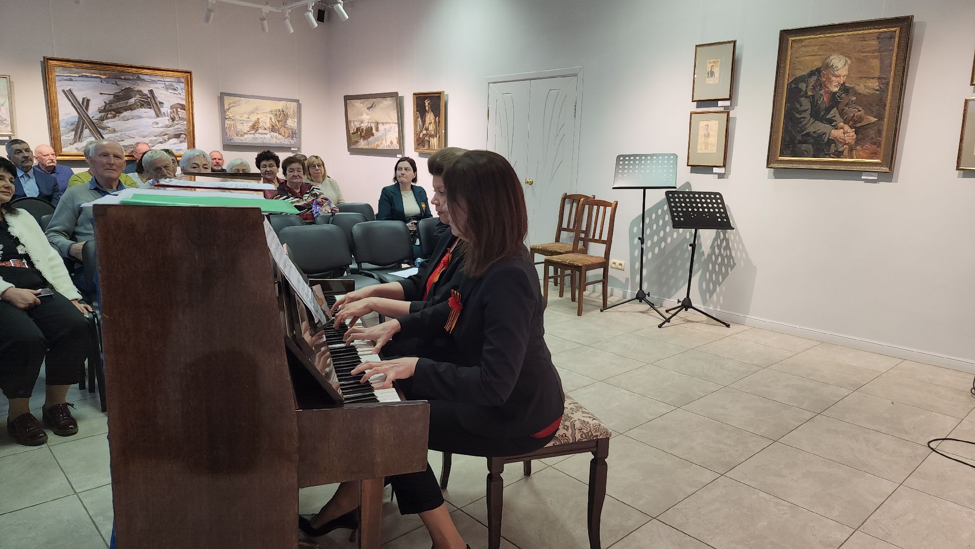 Концерт , 80 - летие победы, Лобня, художественная галерея,