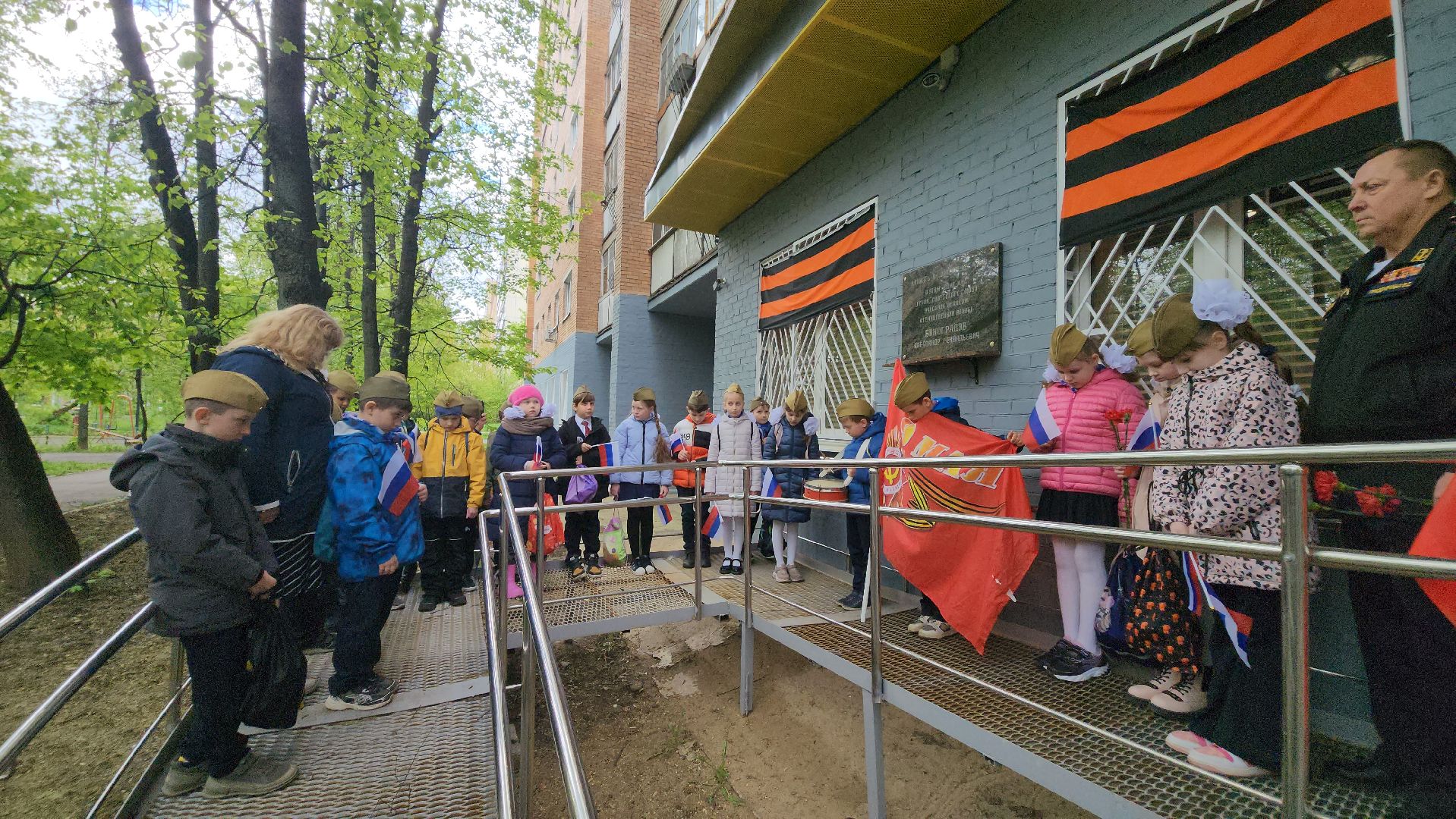 долгопрудный, центральная модельная библиотека, боевое братство, виноградов,