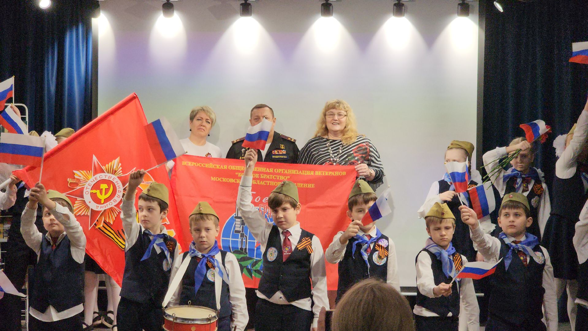 долгопрудный, центральная модельная библиотека, боевое братство, виноградов,