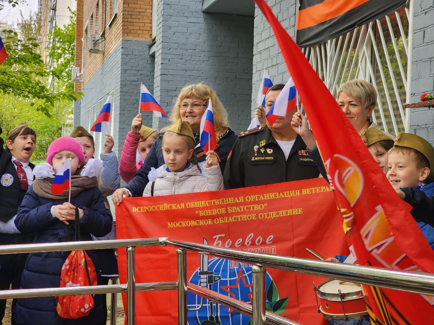 долгопрудный, центральная модельная библиотека, боевое братство, виноградов,