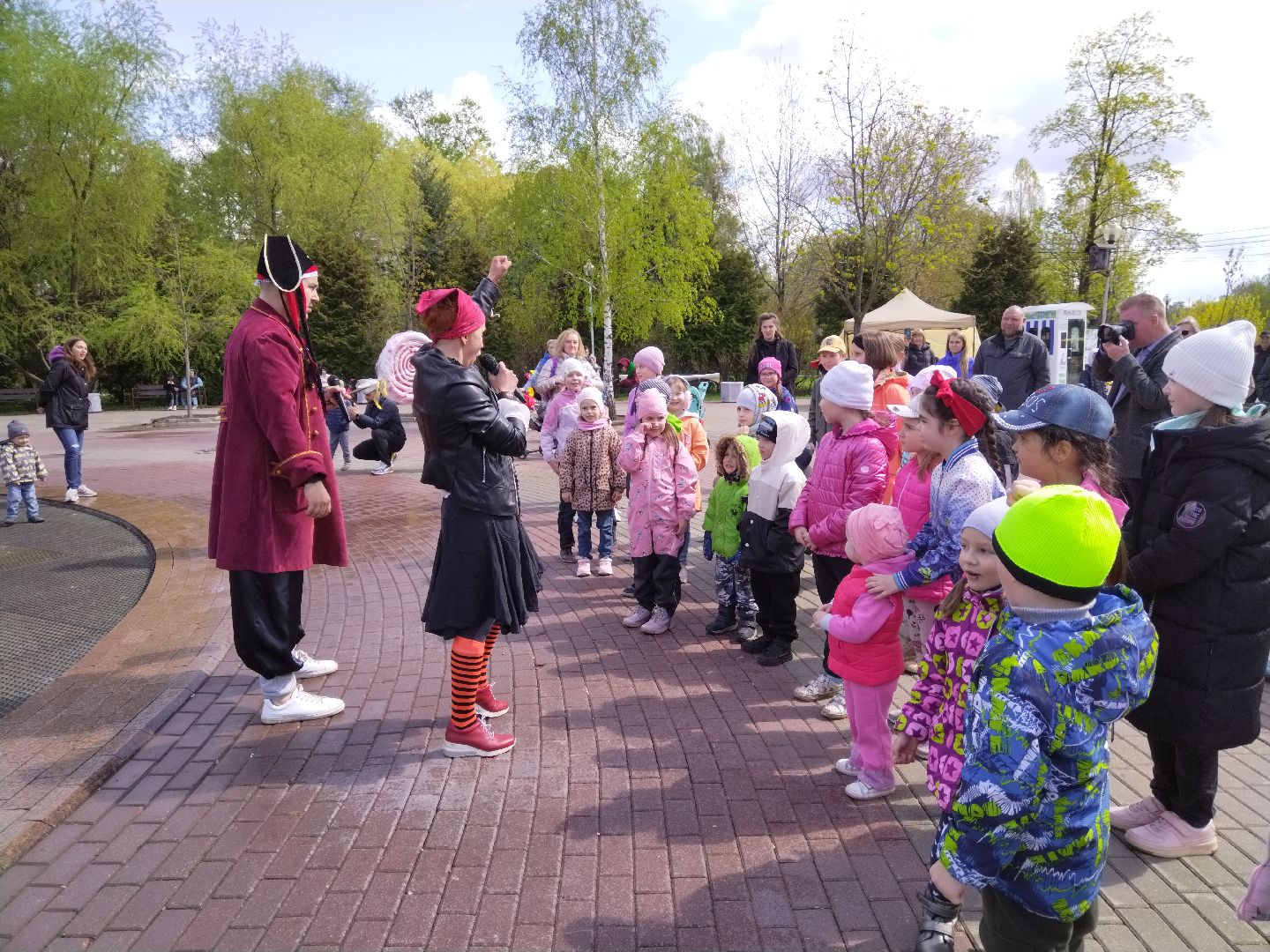 Фонтан, Мытищи, Парк Мира, тёплый сезон