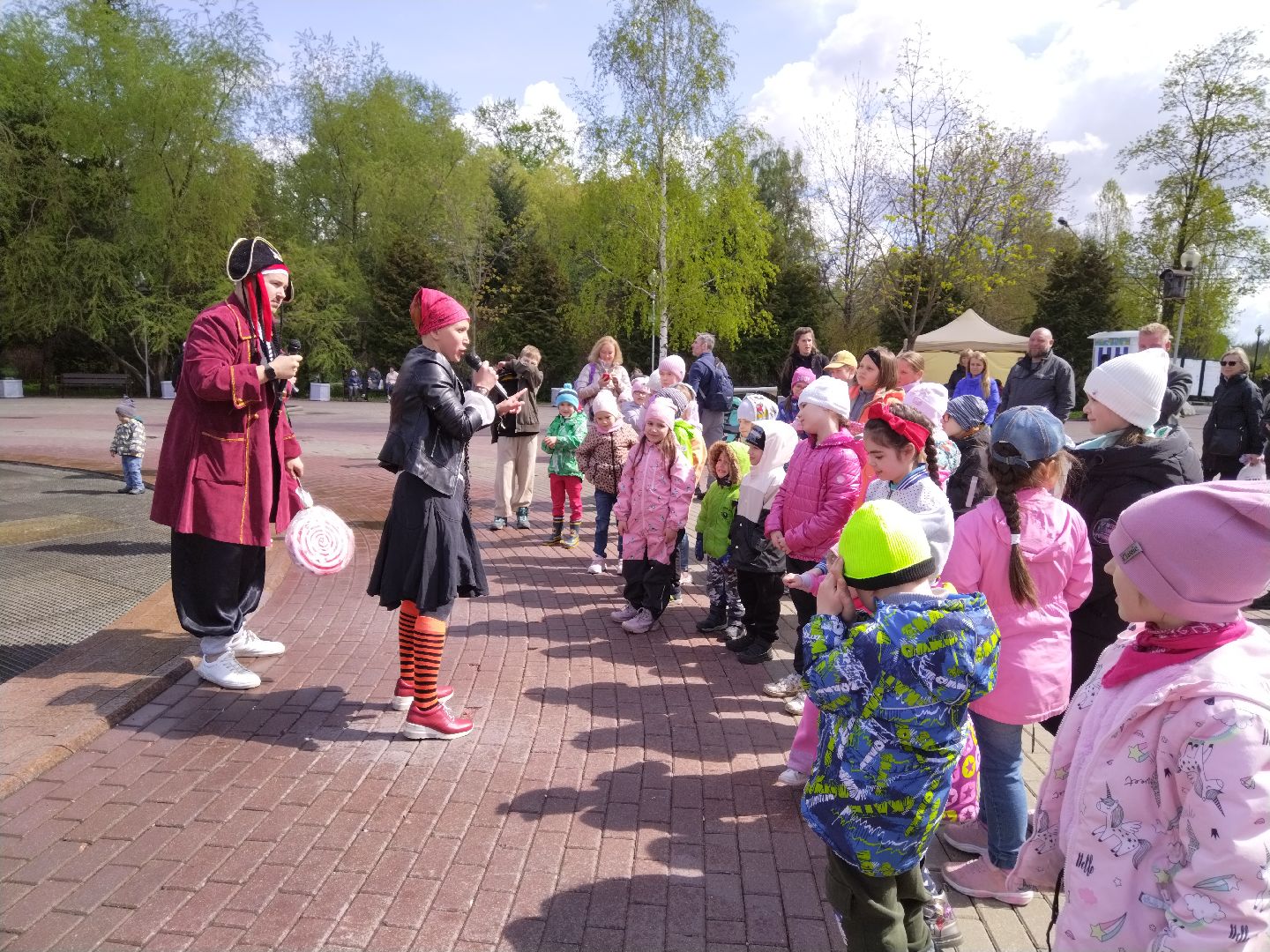 Фонтан, Мытищи, Парк Мира, тёплый сезон