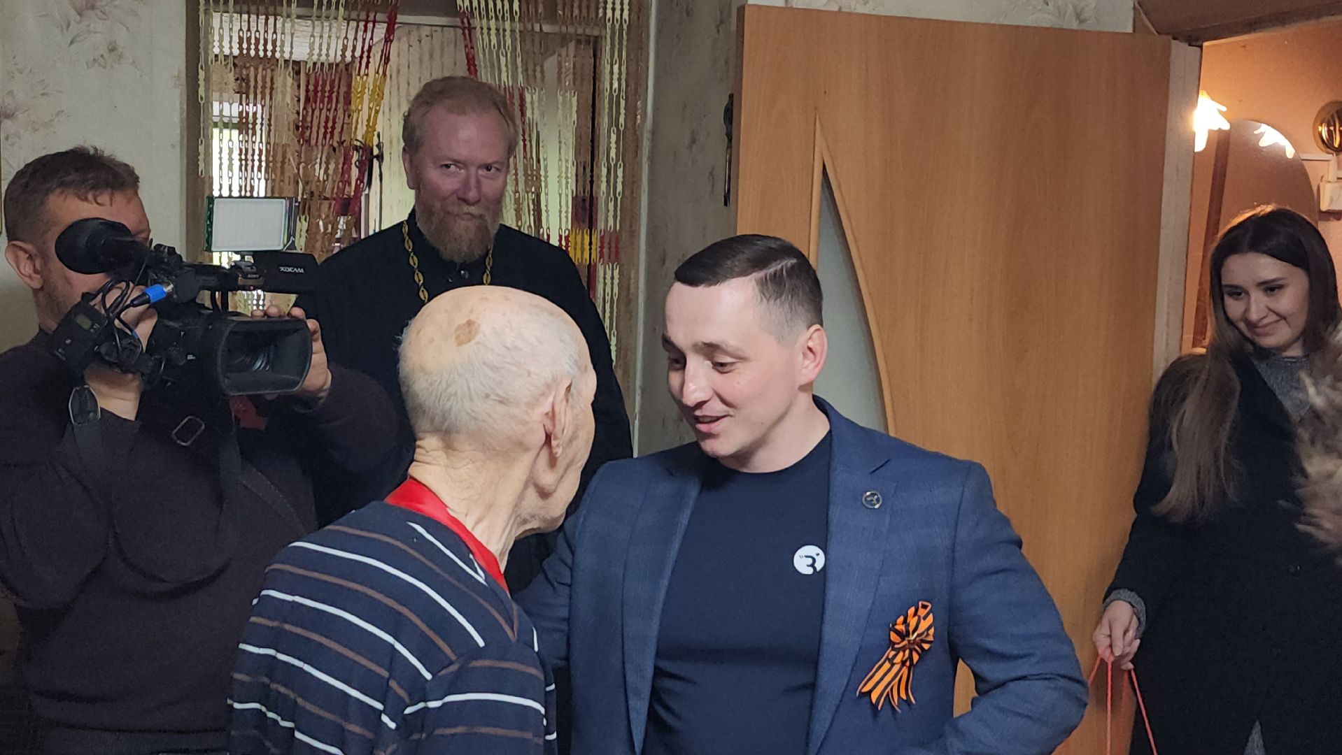 серпухов, ветераны вов, памятные таблички участникам вов, улица октябрьская,