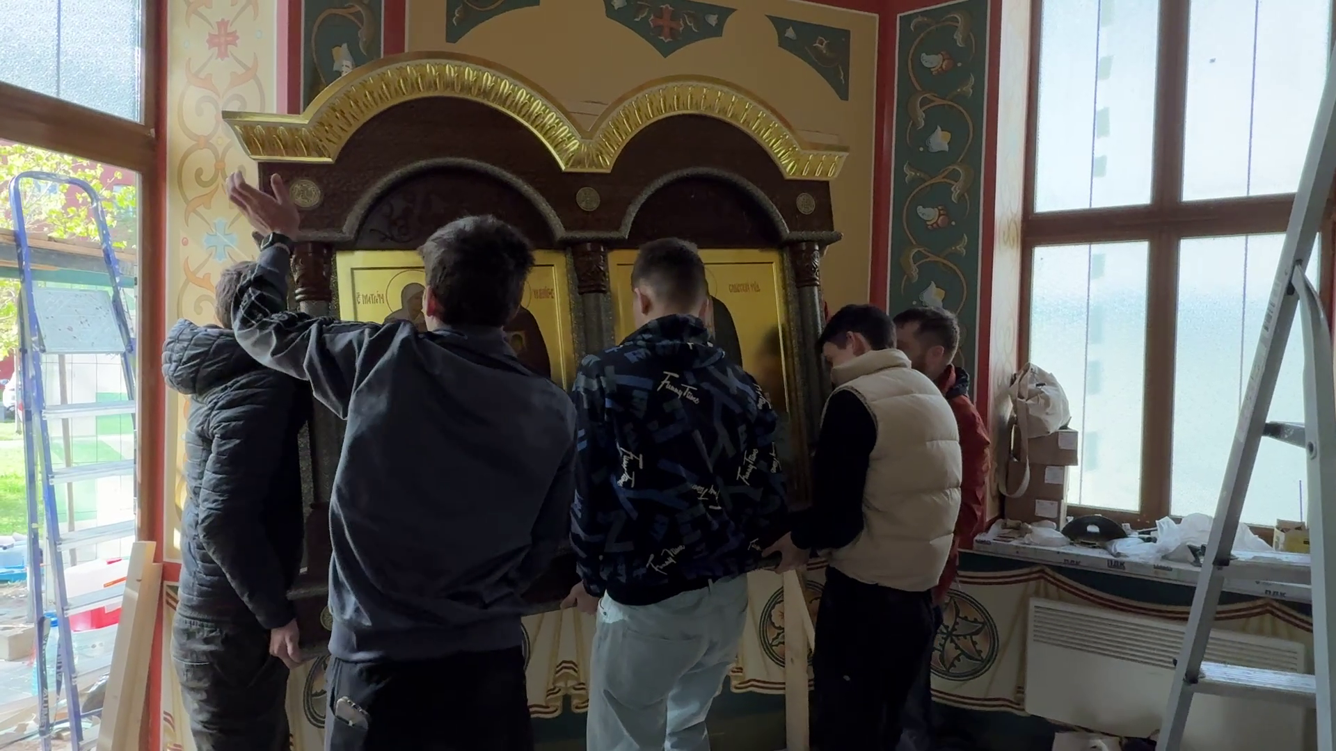 Реутов, мемориал славы,  реконструкция часовни, часовня Георгия Победоносца, Иконы, роспись,