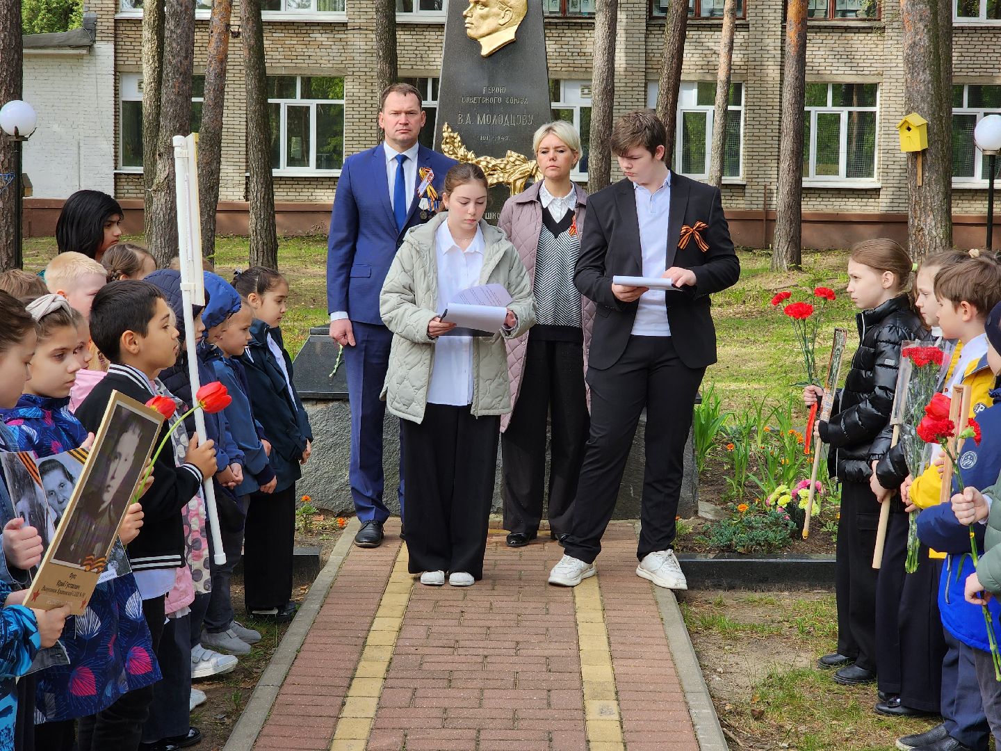 раменское, общество, возложение цветов к обелиску герою великой отечественной войны , мероприятие на территории кратовской школы 98,