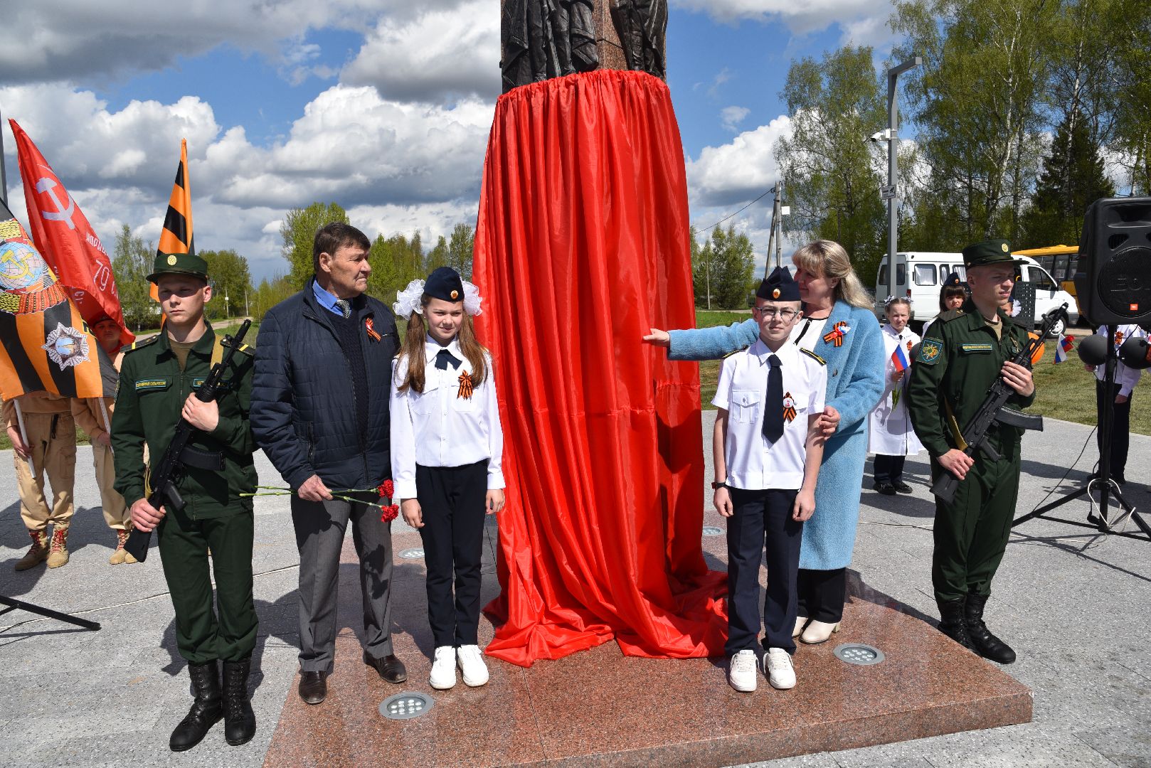 лотошино, стела населенный пункт воинской доблести, день победы,