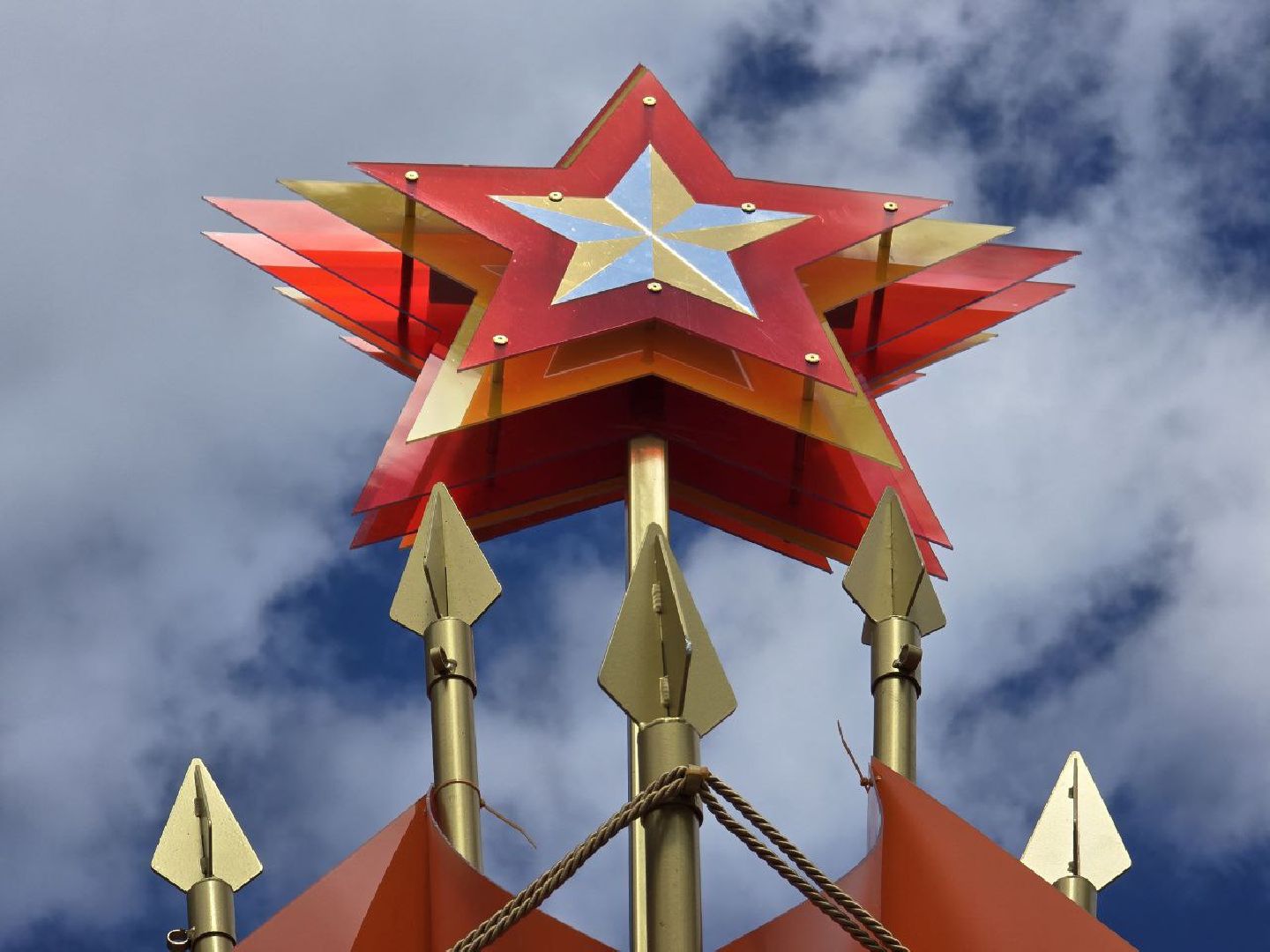 можайск, можайский муниципальный округ, подмосковье, день победы, благоустройство, украсили округ к 9 мая,