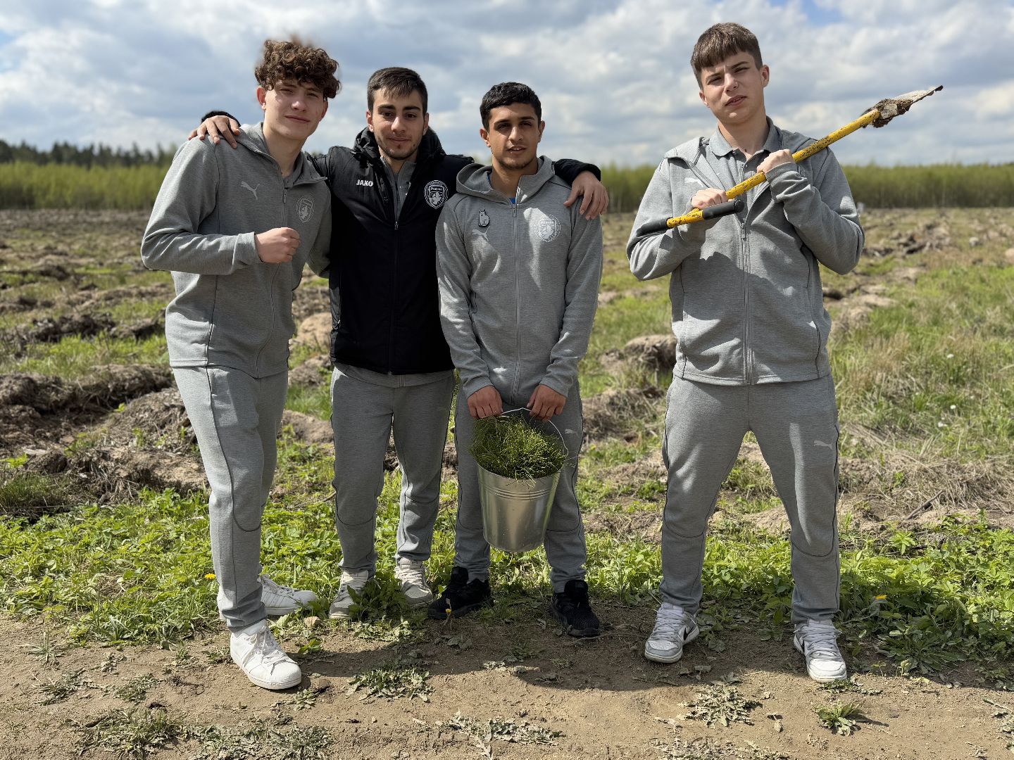 фк родина, балашиха, сад памяти,